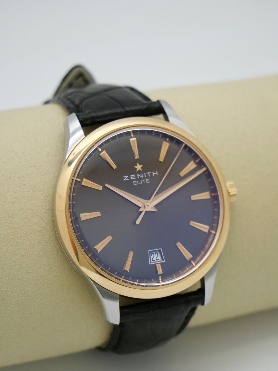 Zenith Captain Central Second