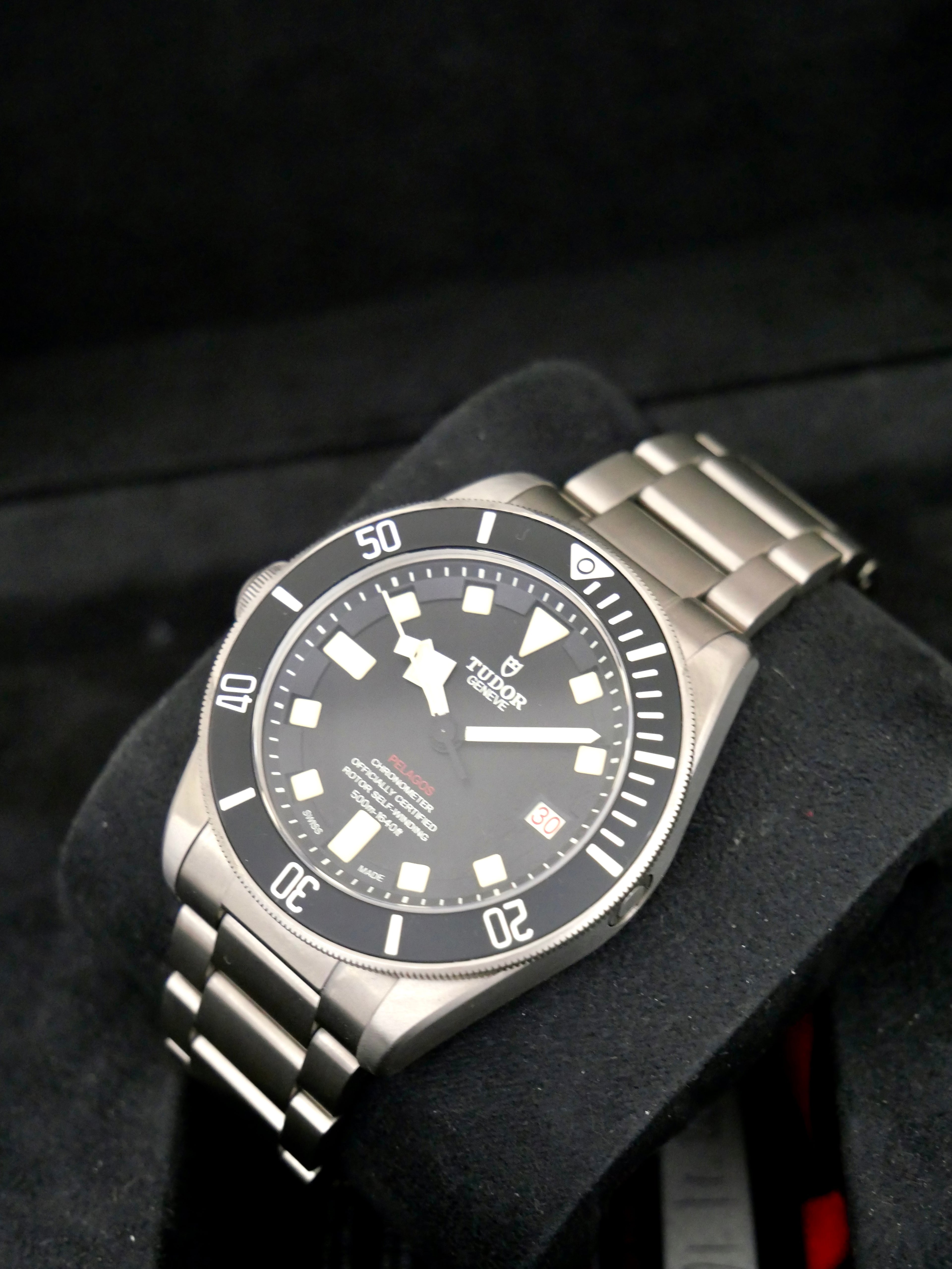 Tudor Pélagos LHD