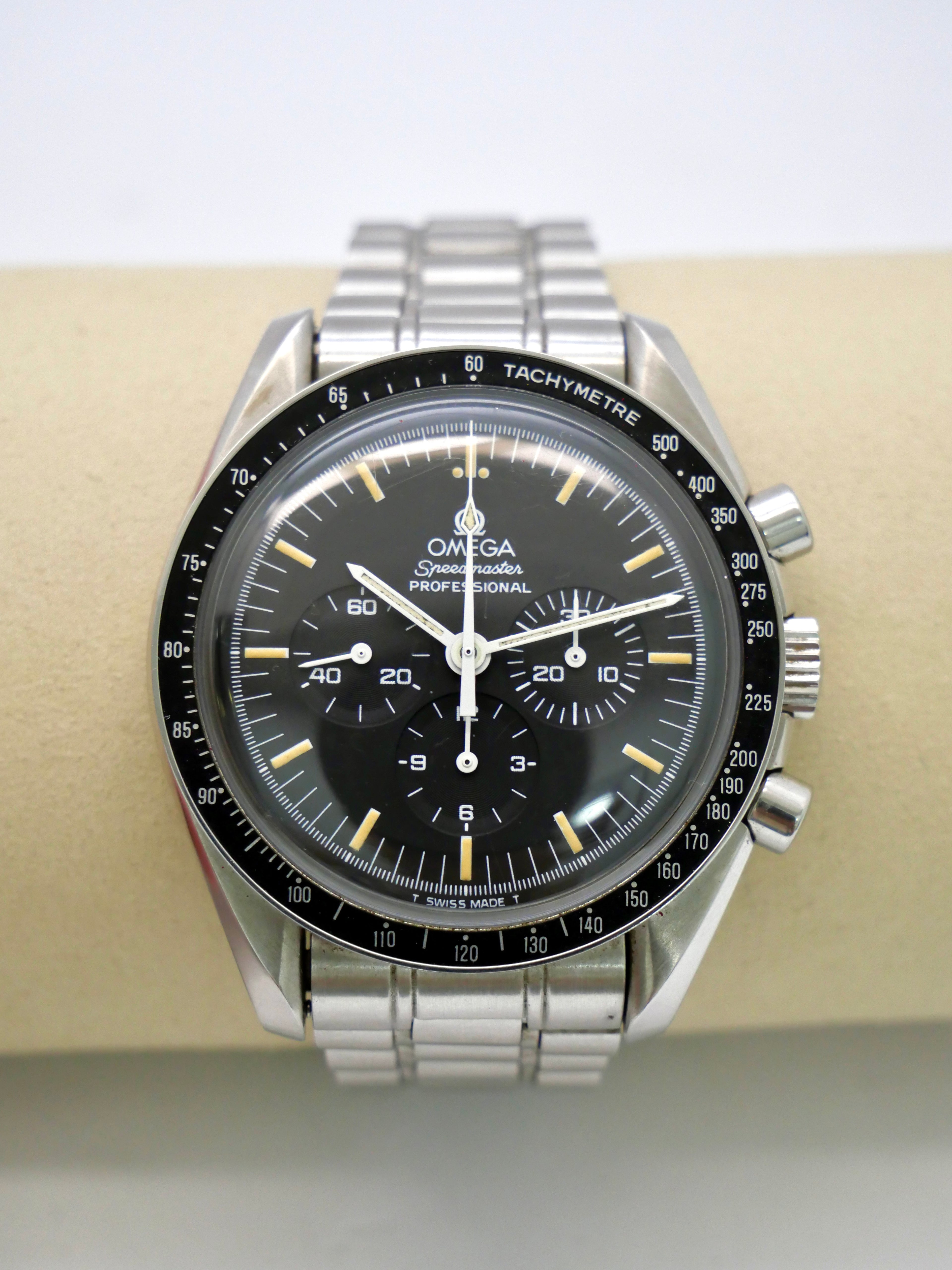 Omega Speedmaster Professional