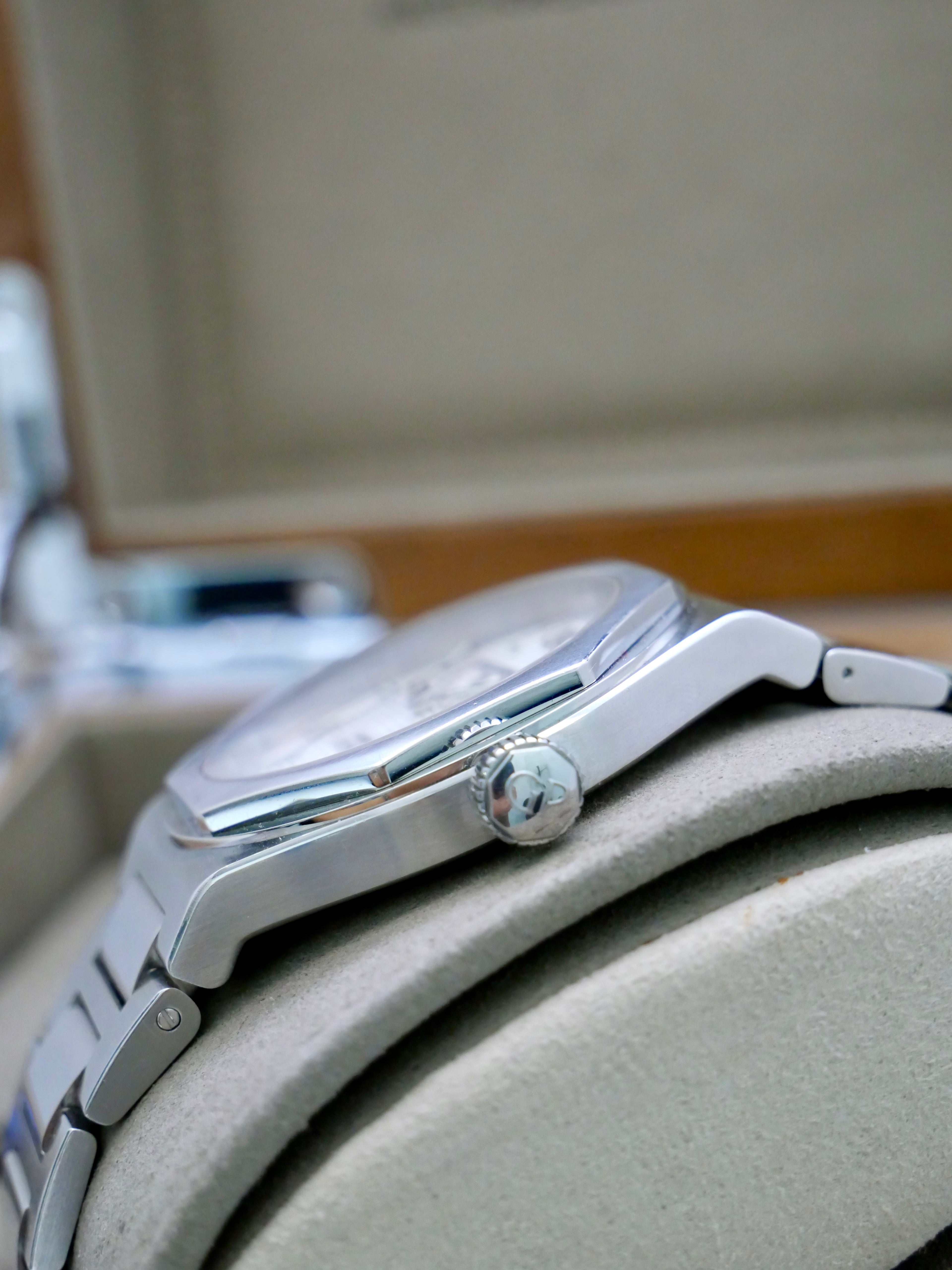 Gerard-Perregaux Laureato