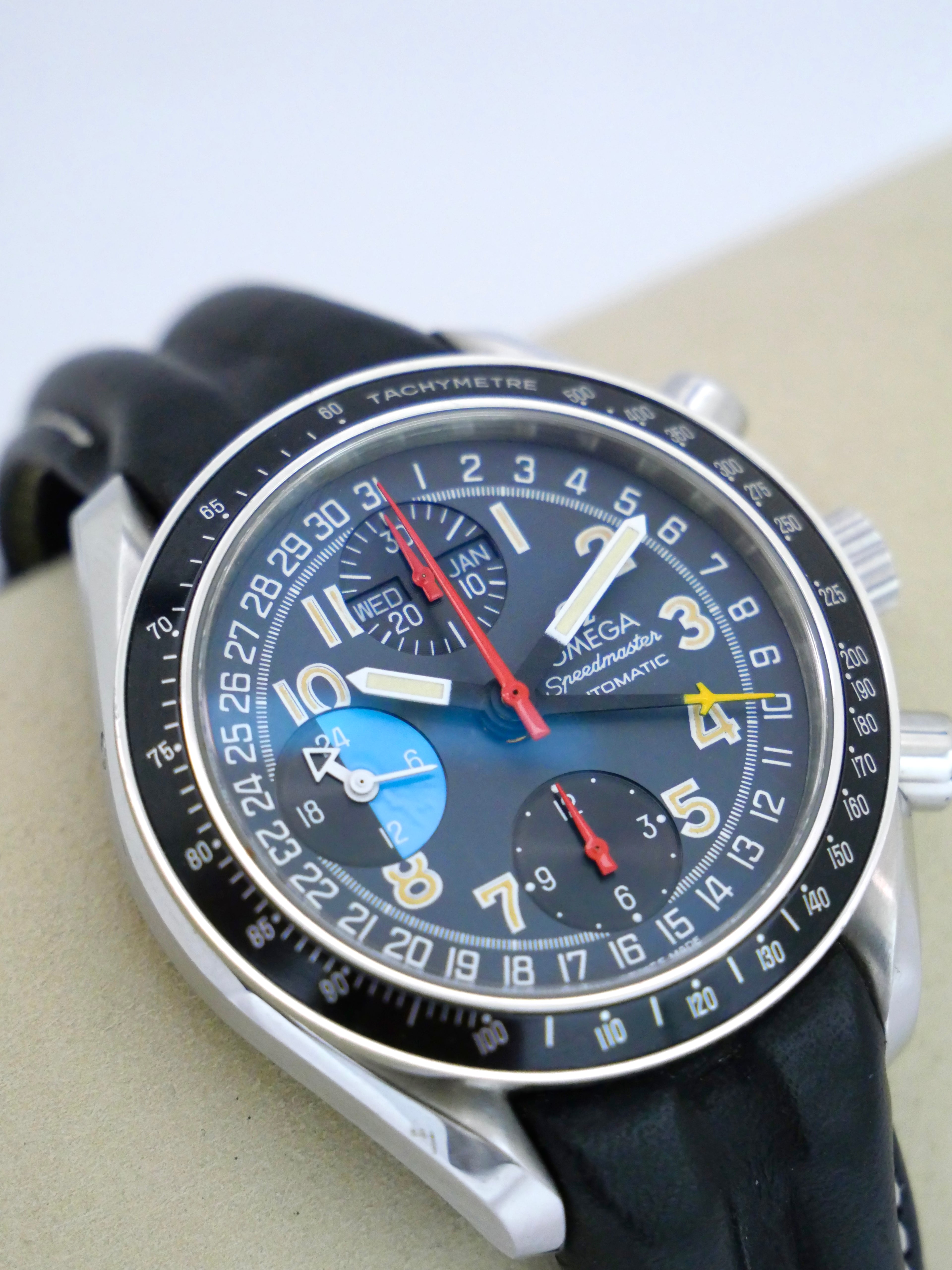 Omega Speedmaster Day-Date