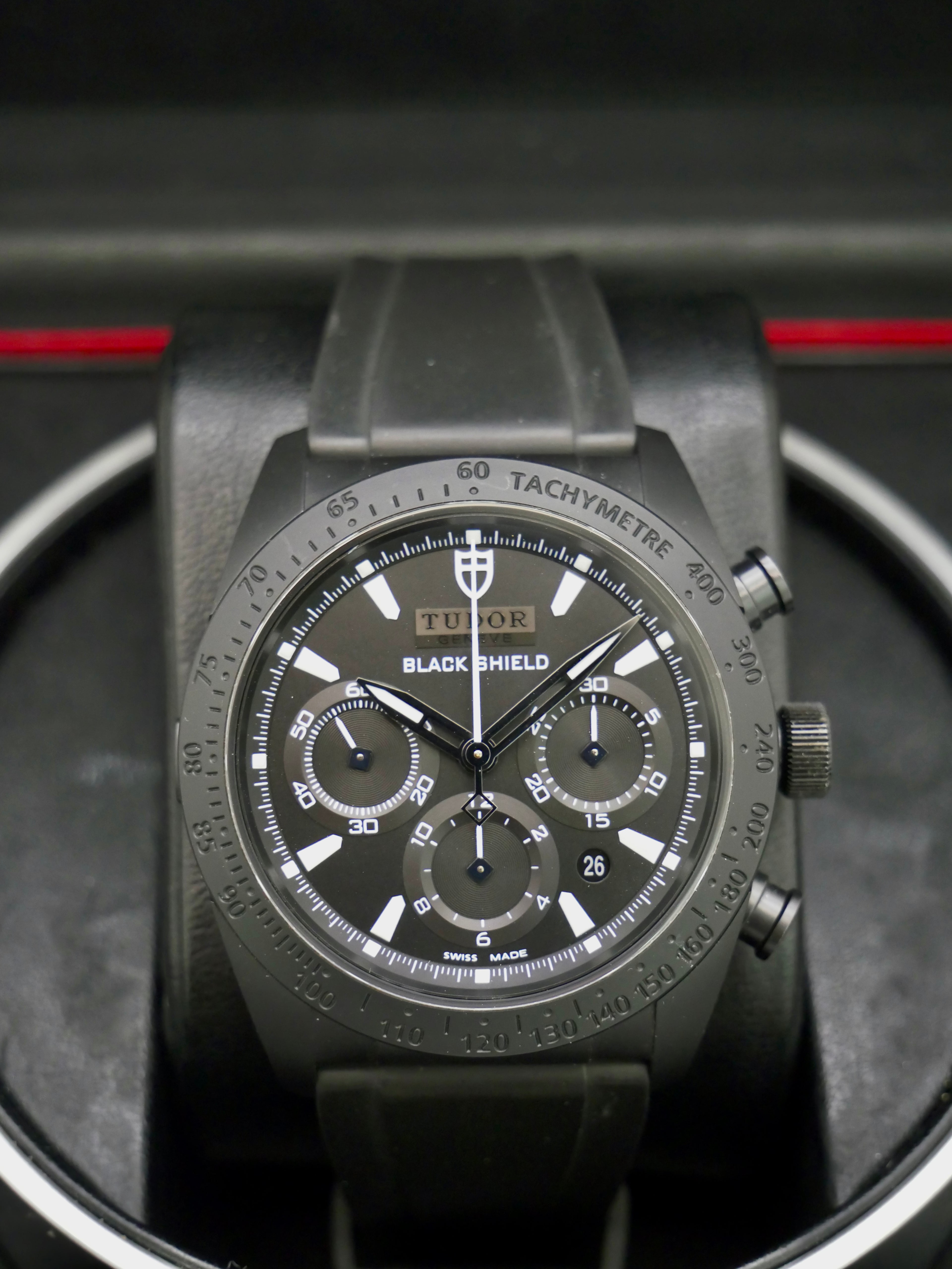 Tudor Fastrider Black Shield
