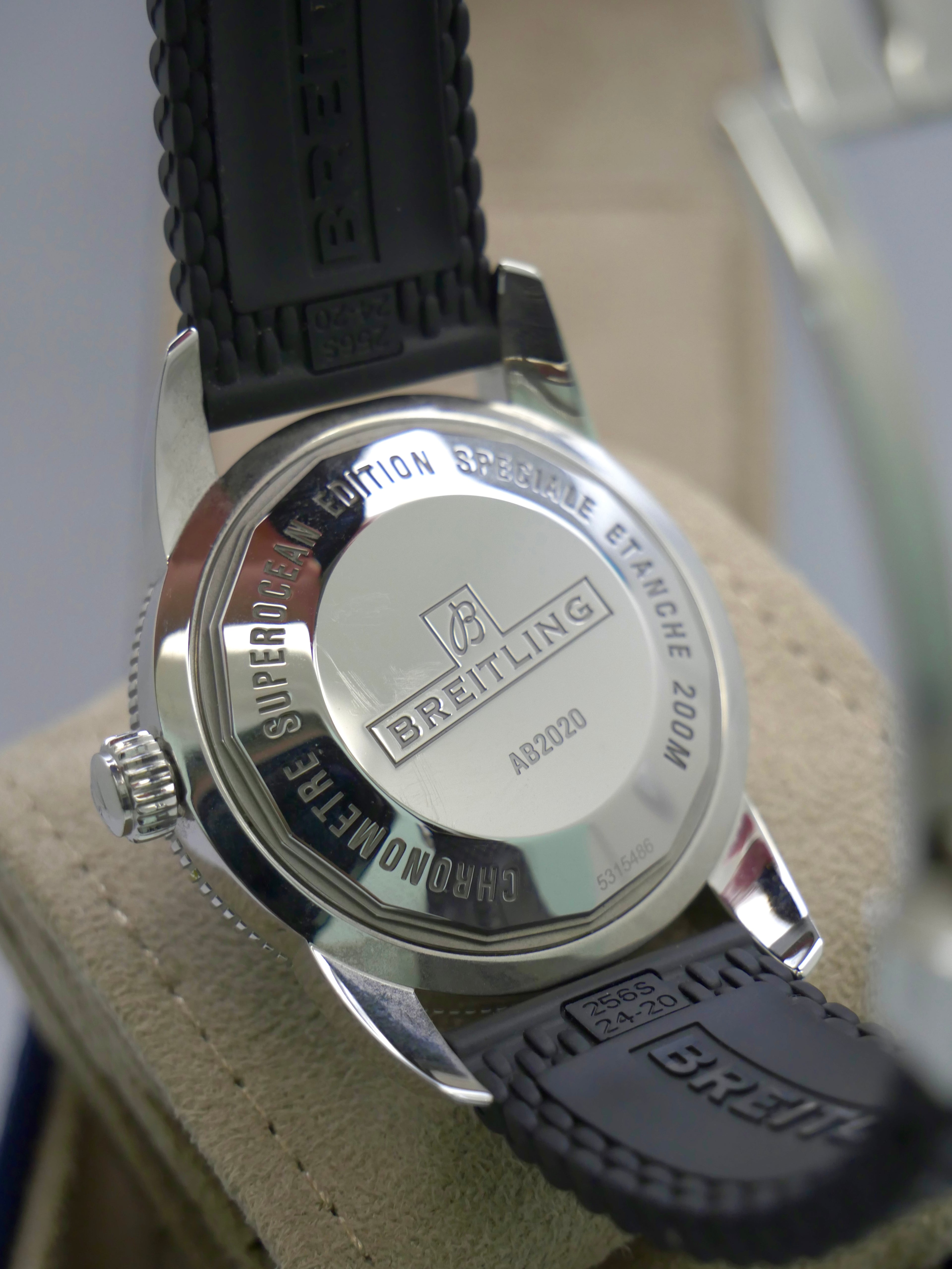 Breilting SuperOcean Heritage