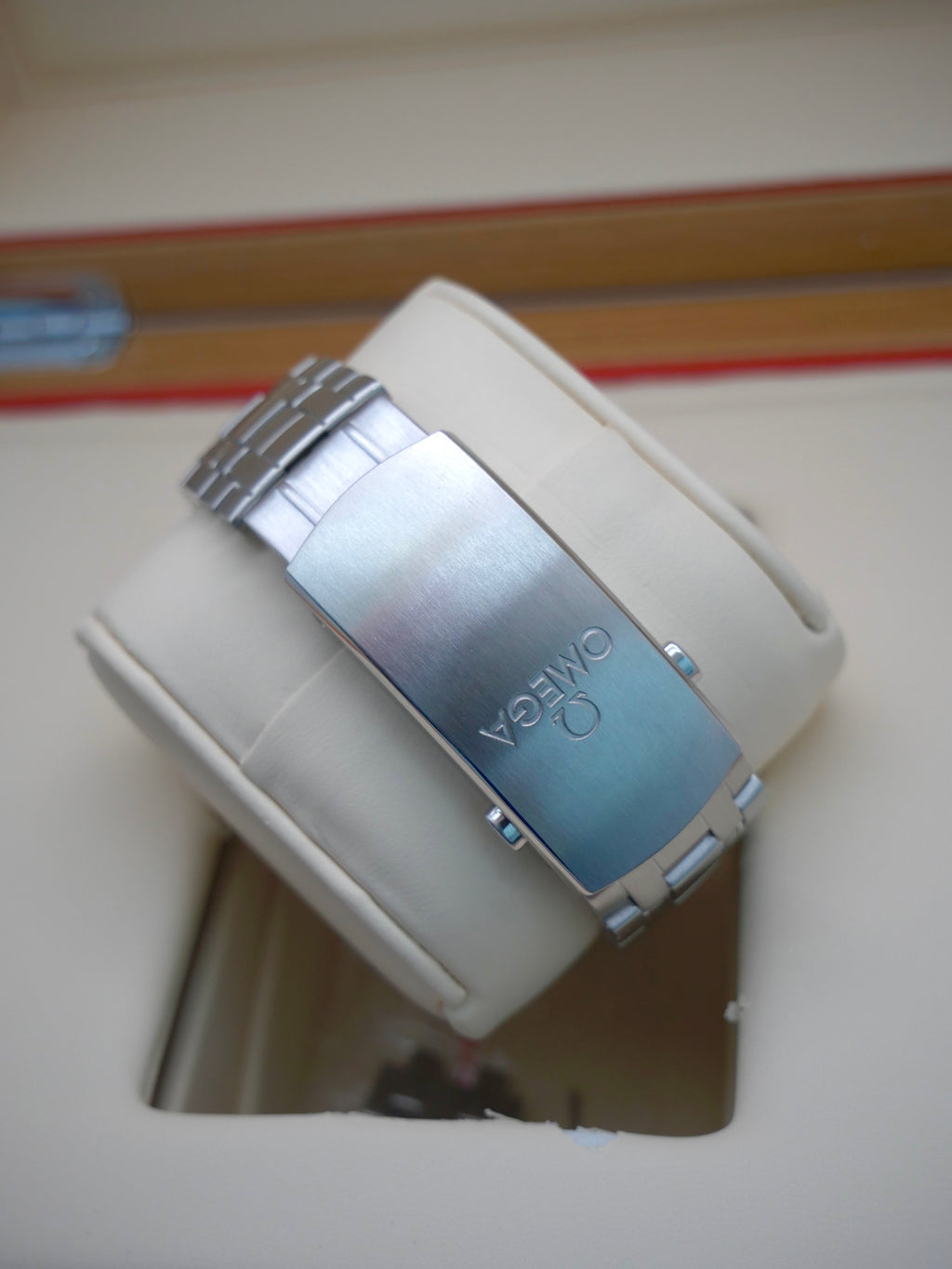 Omega Seamaster 300m