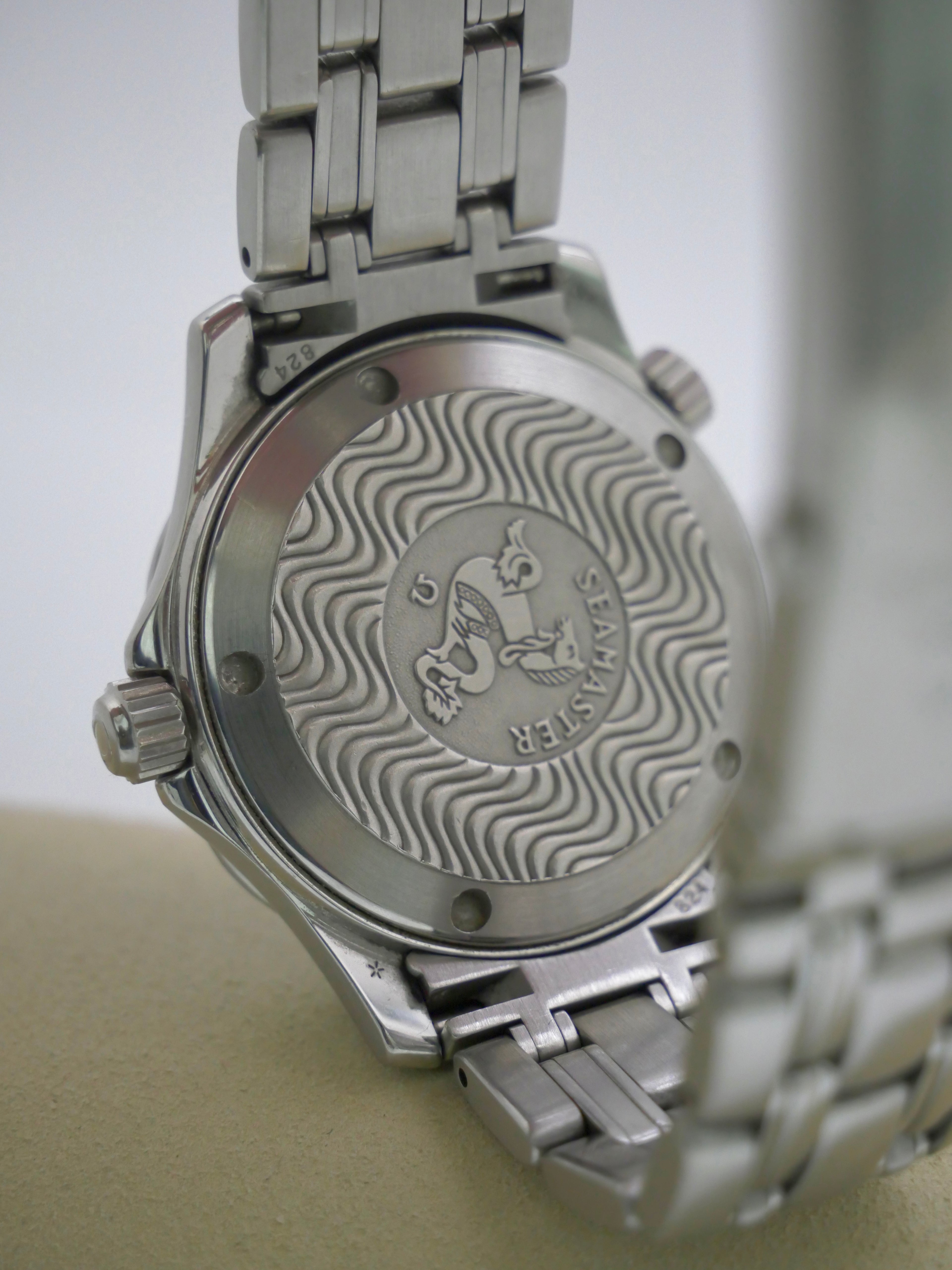 Omega Seamaster 300m