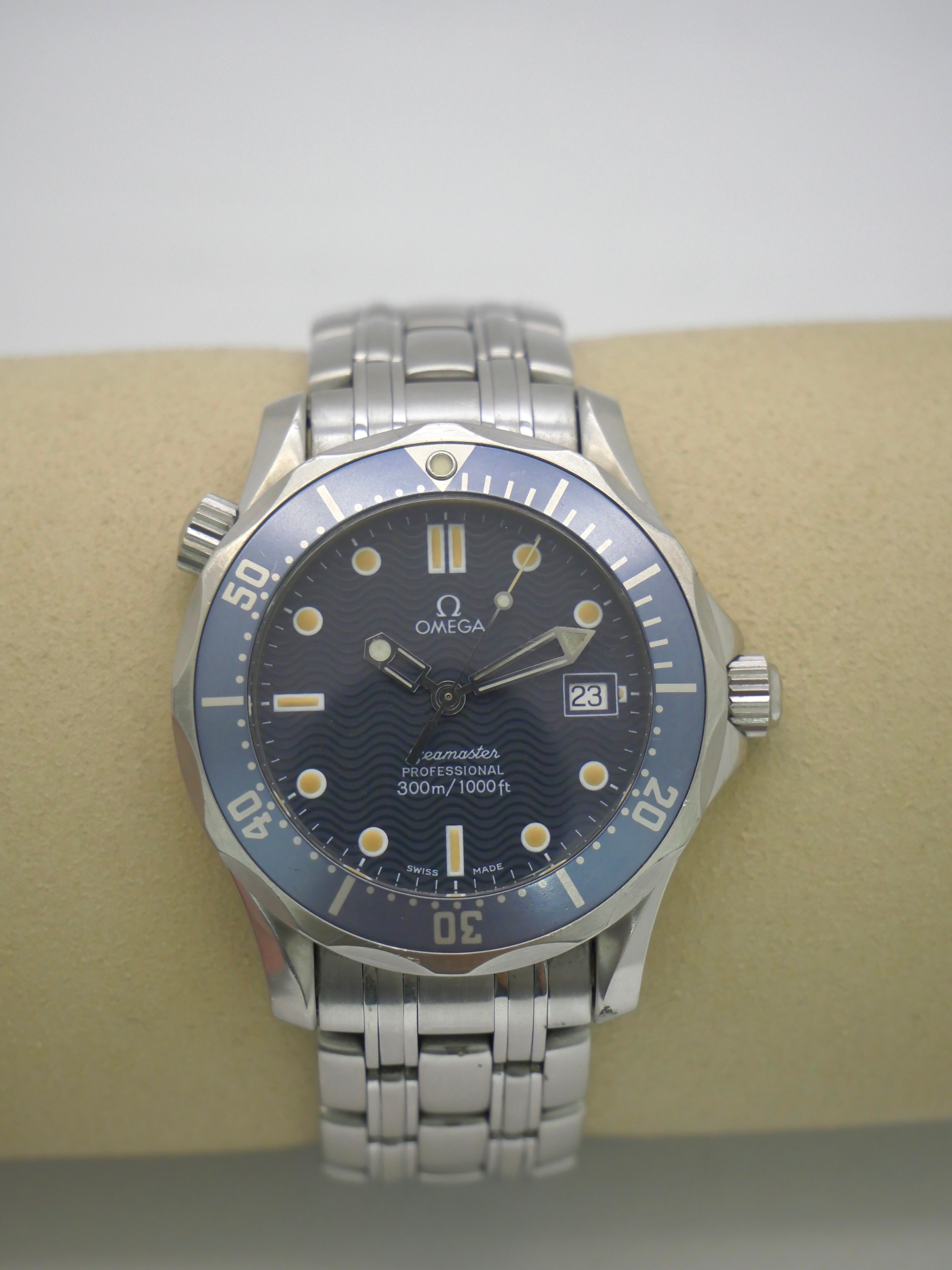 Omega Seamaster 300m