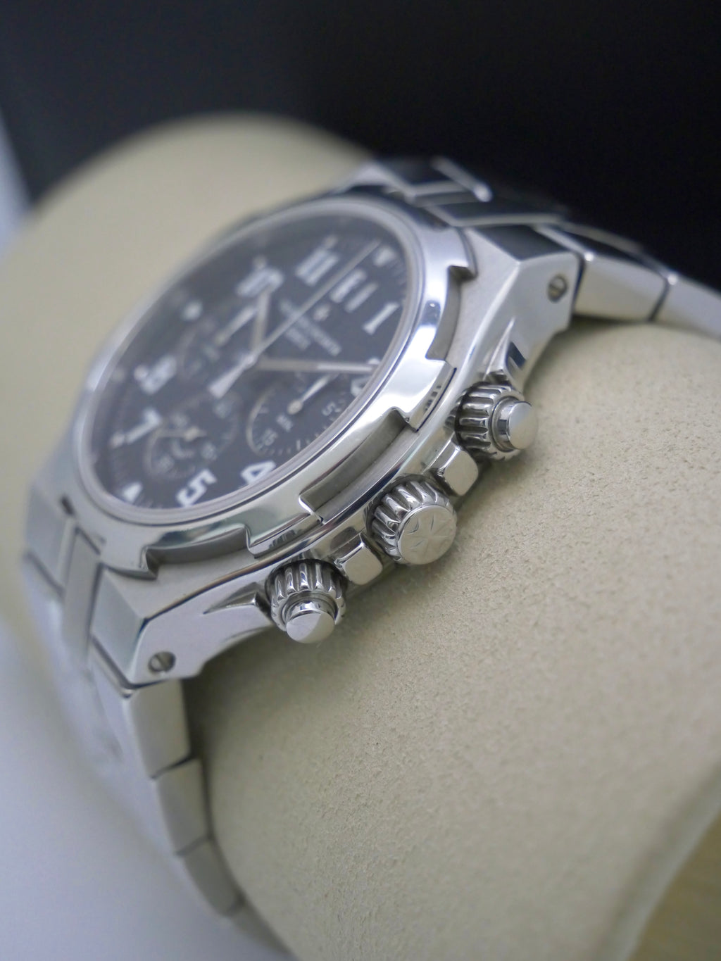 Vacheron Constantin Overseas Chrono