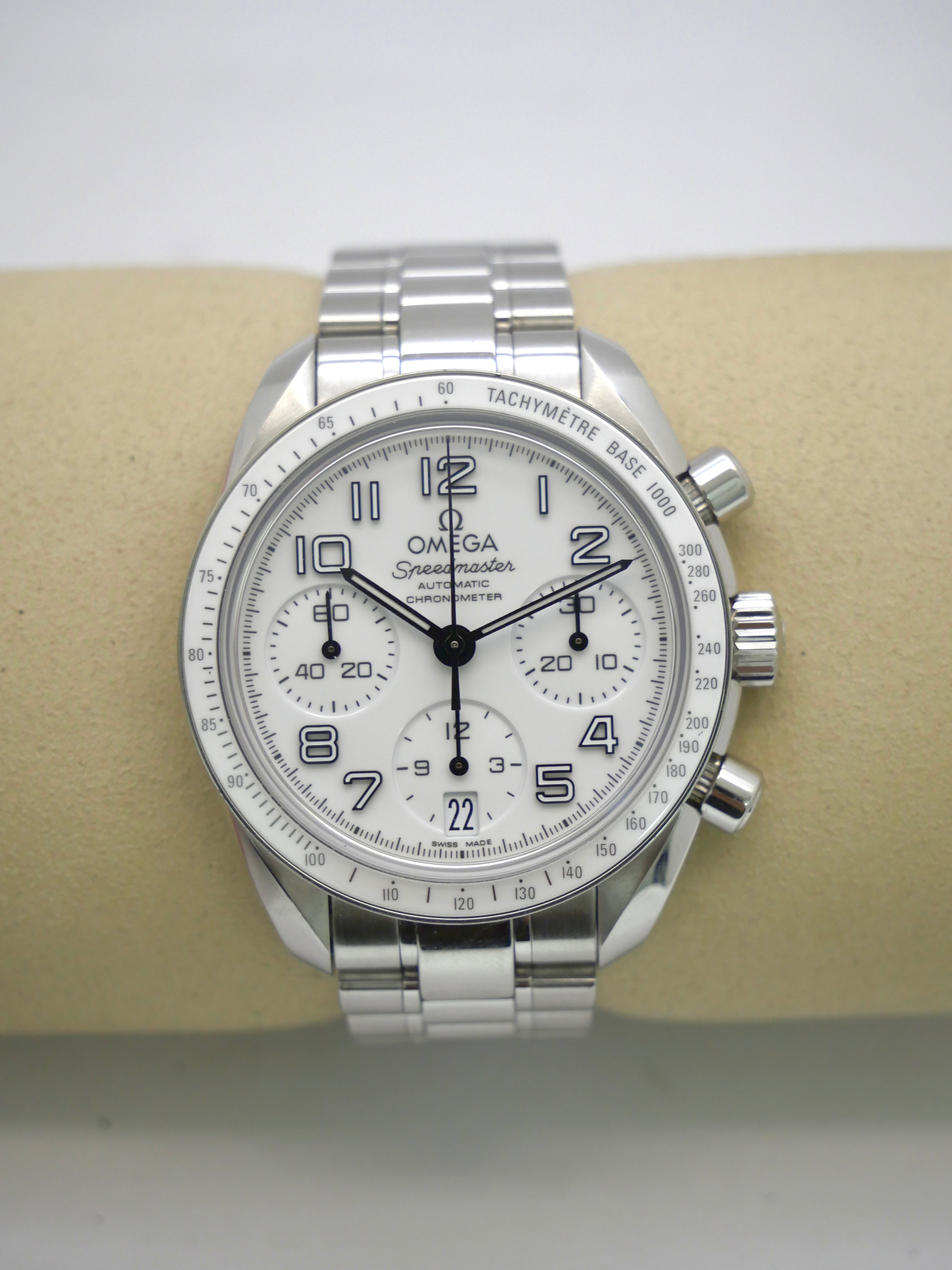 Omega Speedmaster Reduced