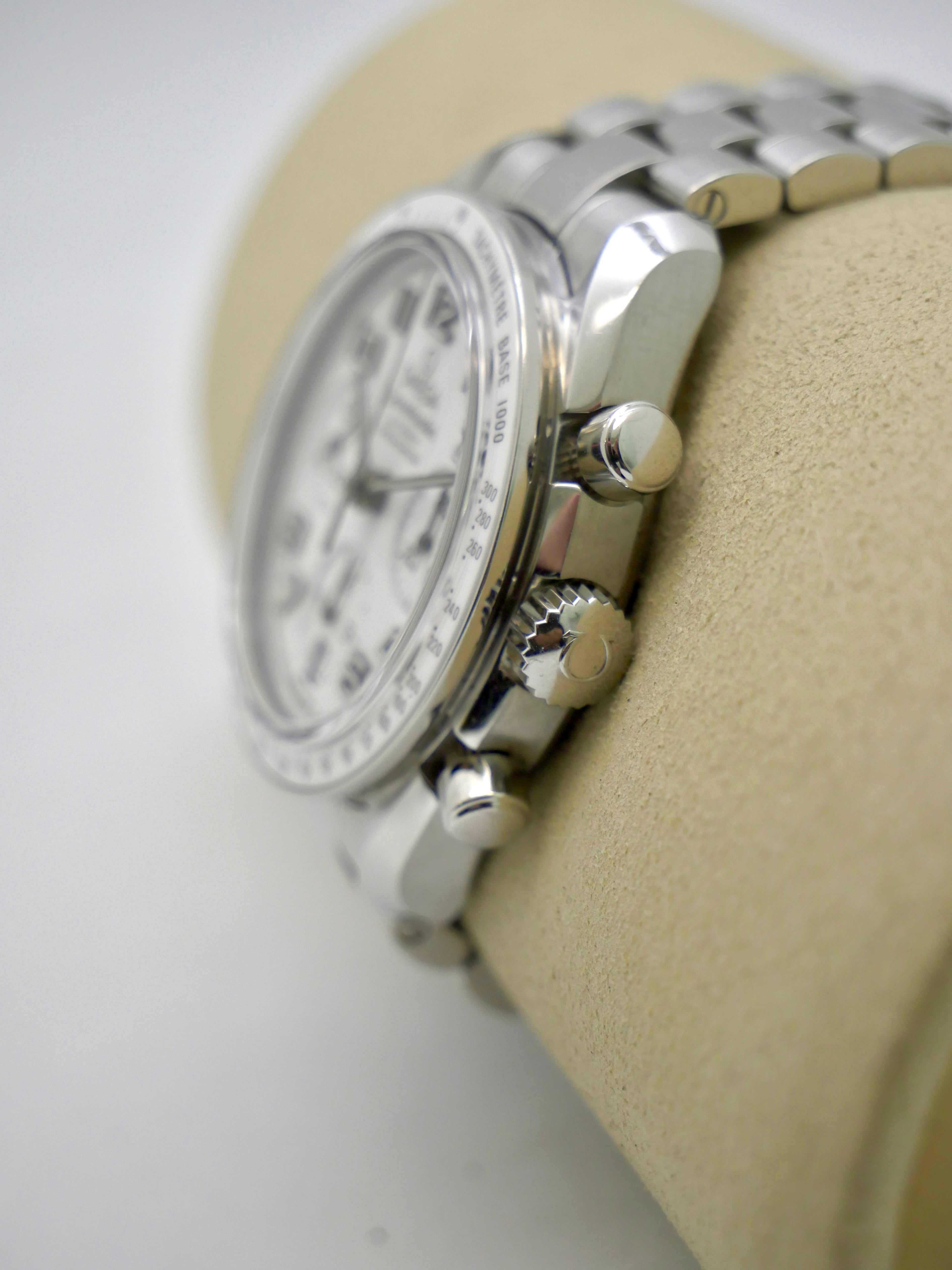 Omega Speedmaster Reduced
