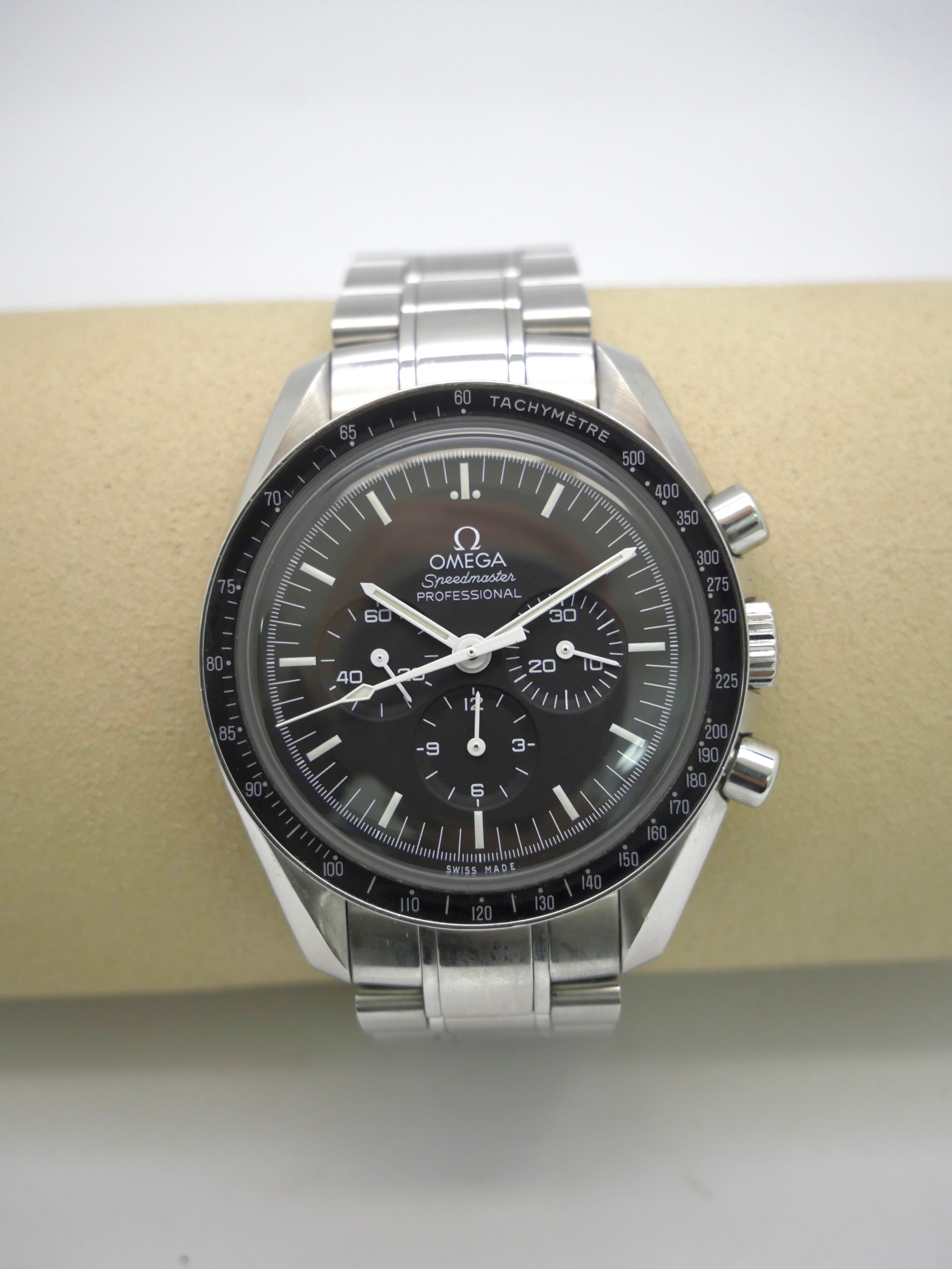 Omega Speedmaster Professional