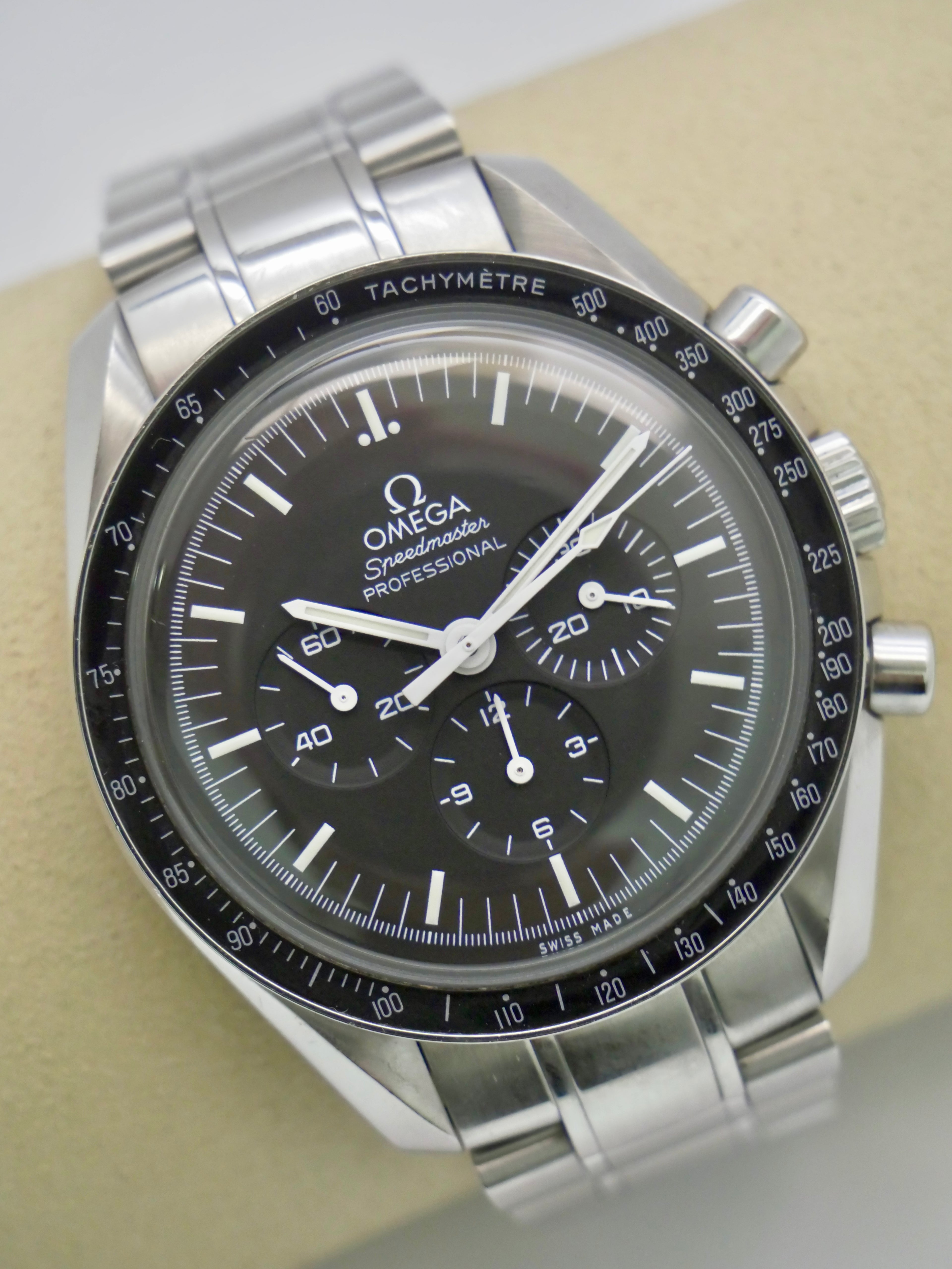 Omega Speedmaster Professional