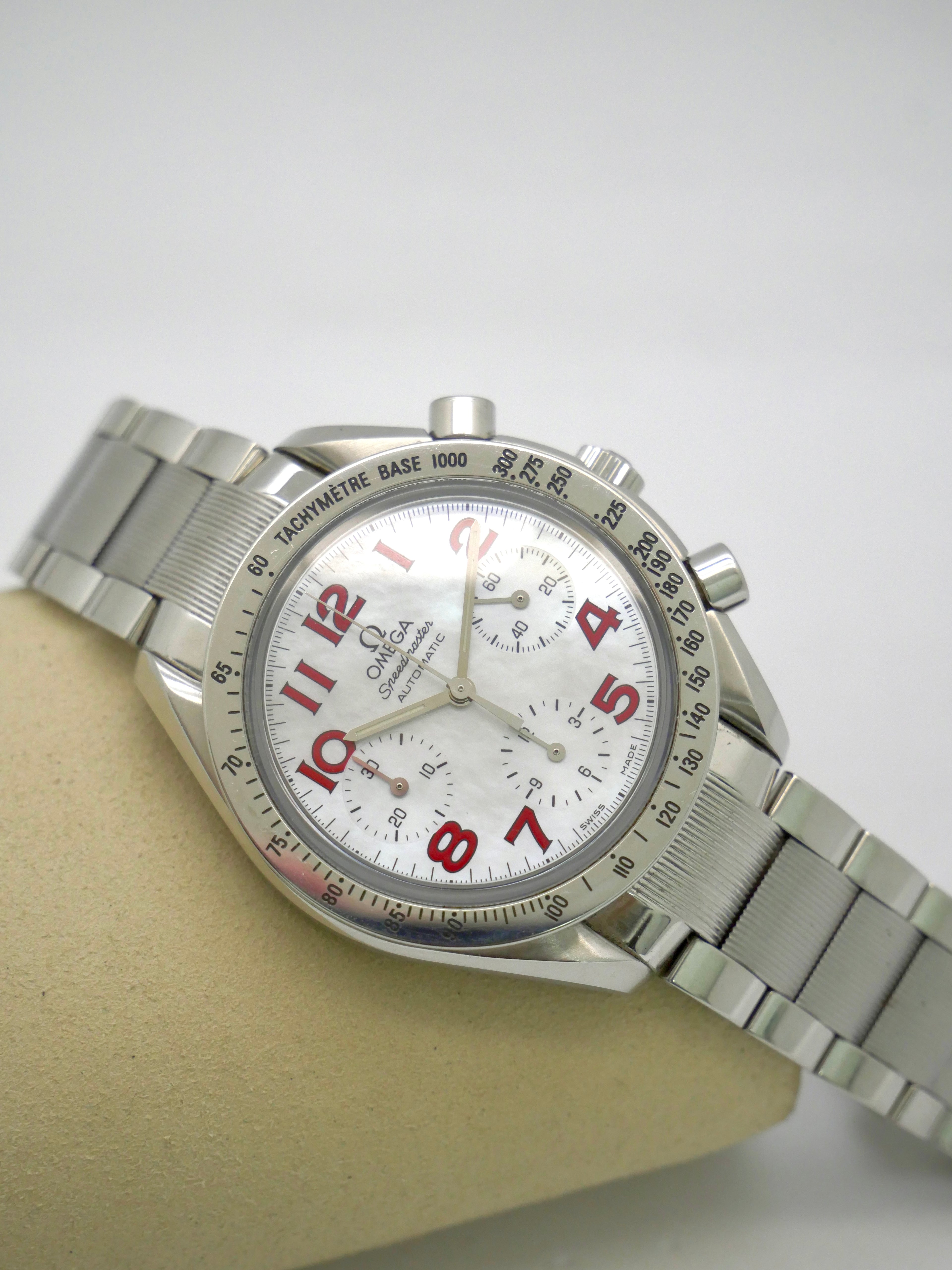 Omega Speedmaster Reduced