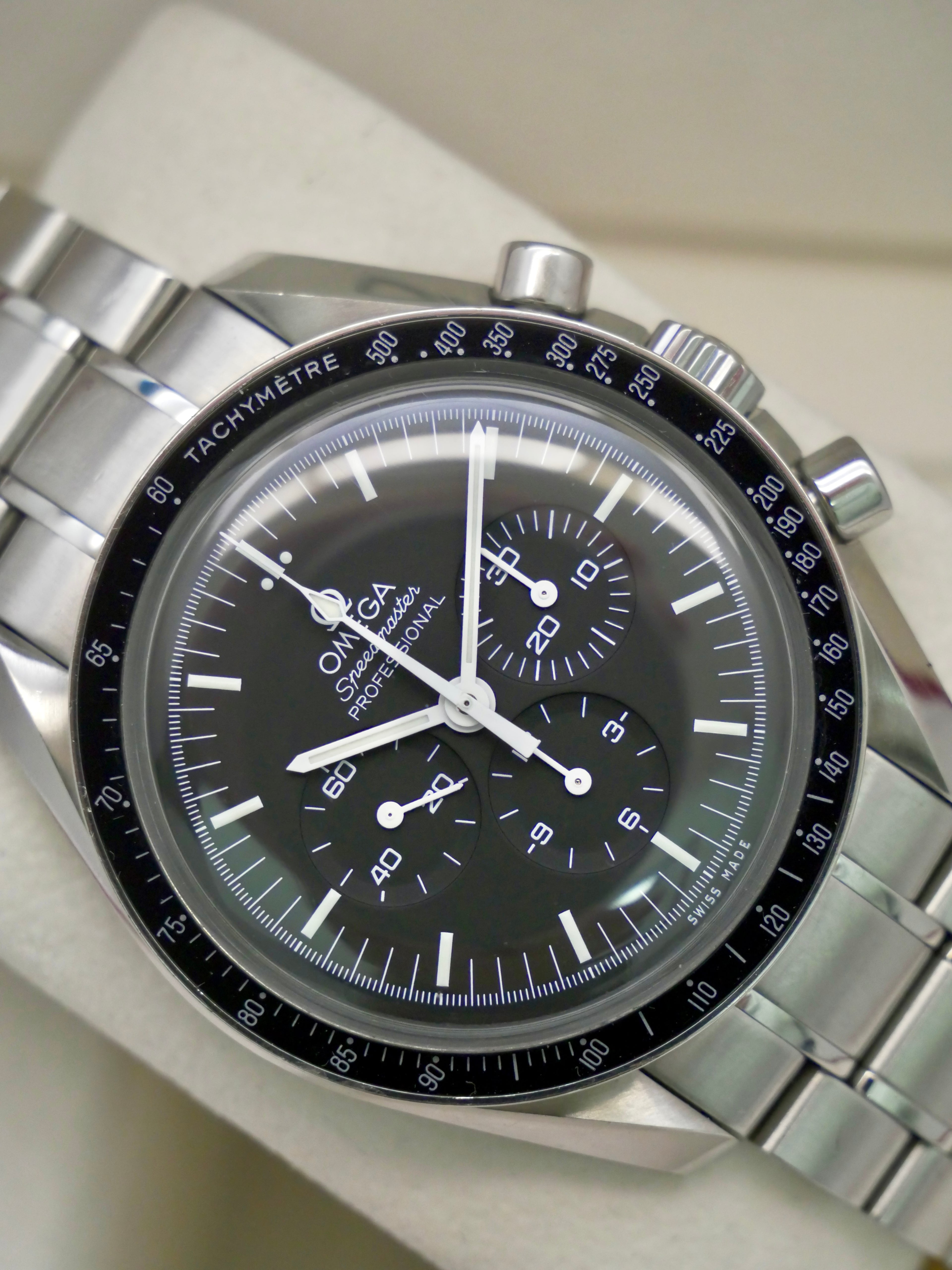Omega Speedmaster Professional
