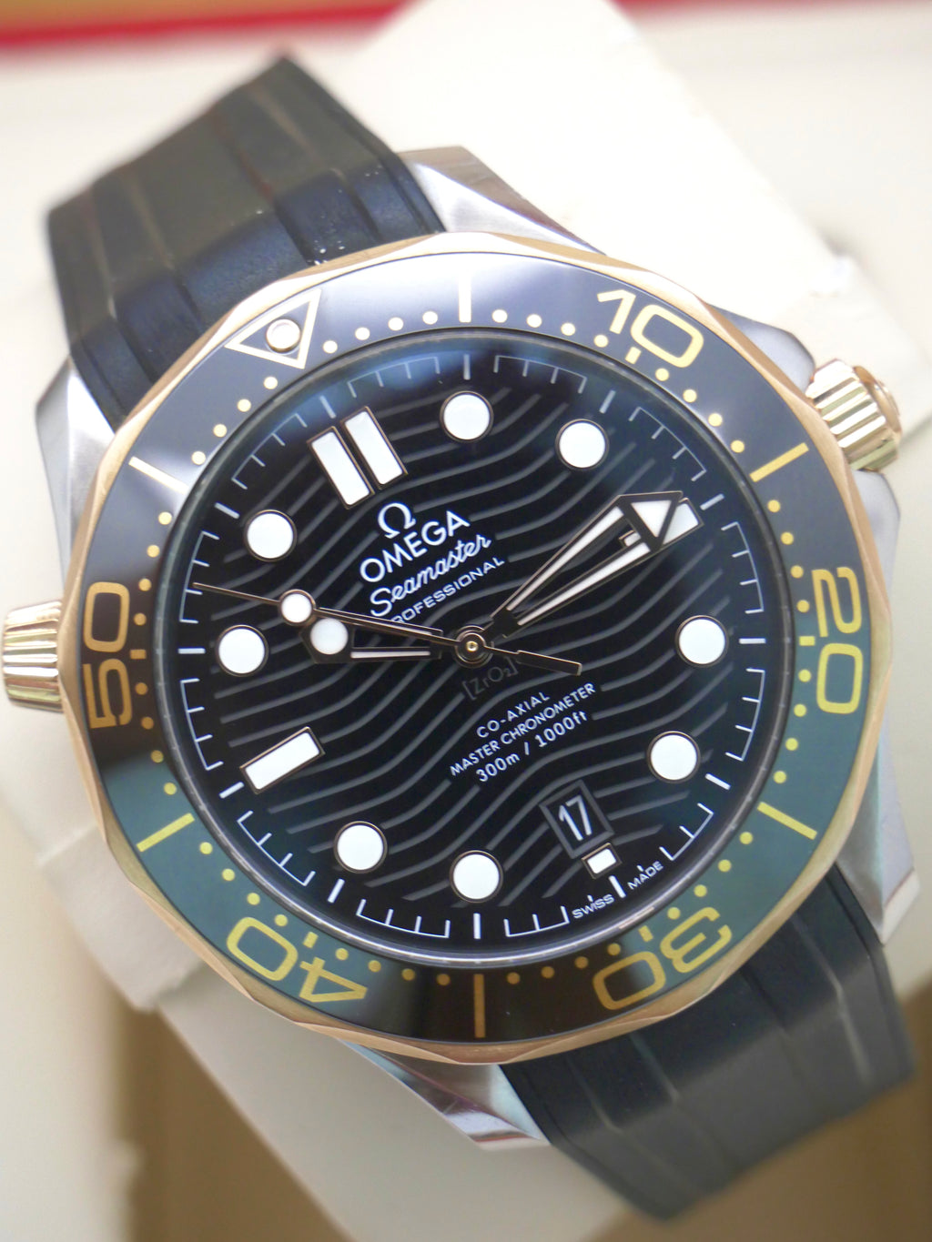 Omega Seamaster 300m