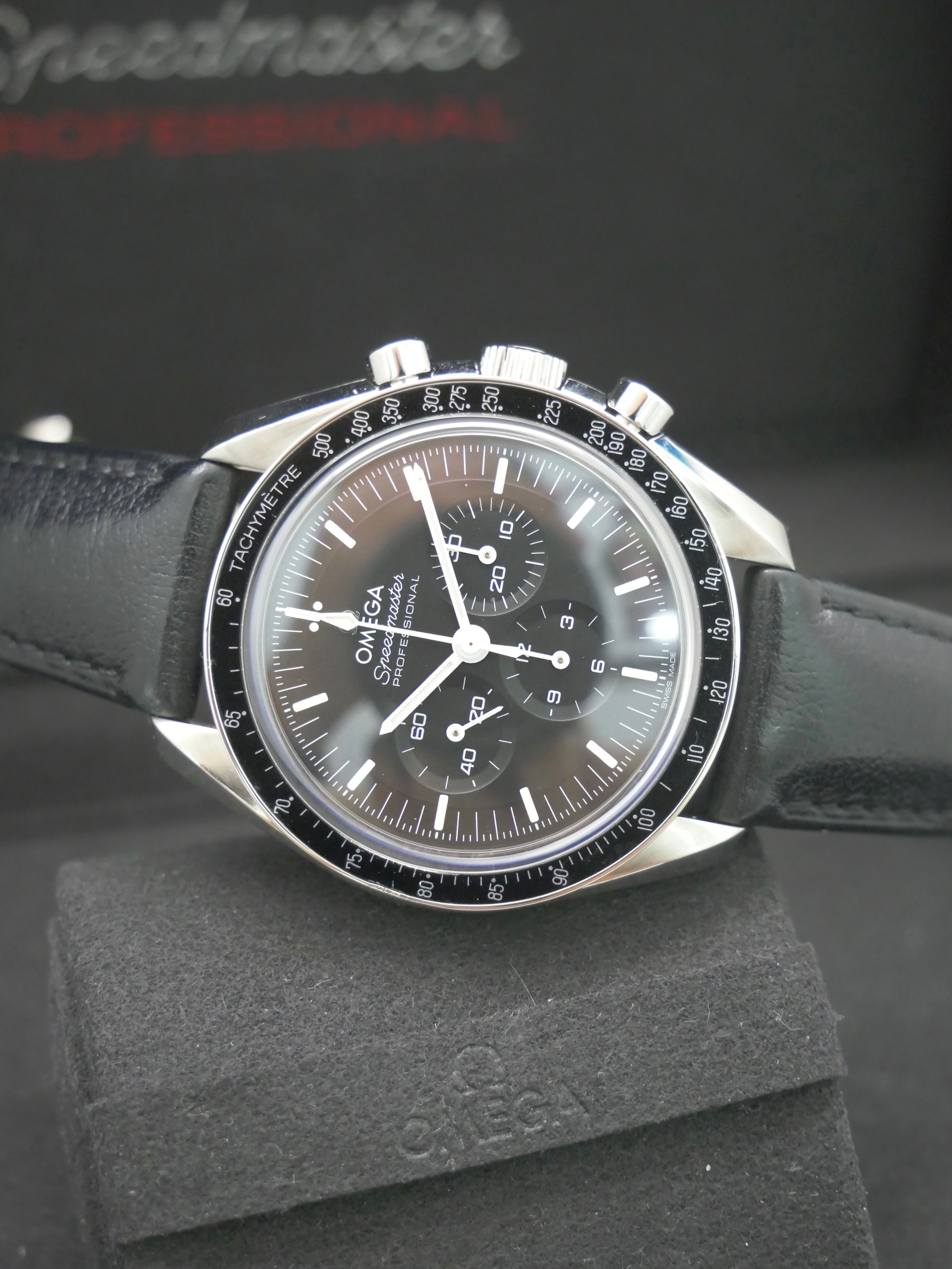 Omega Speedmaster Professional