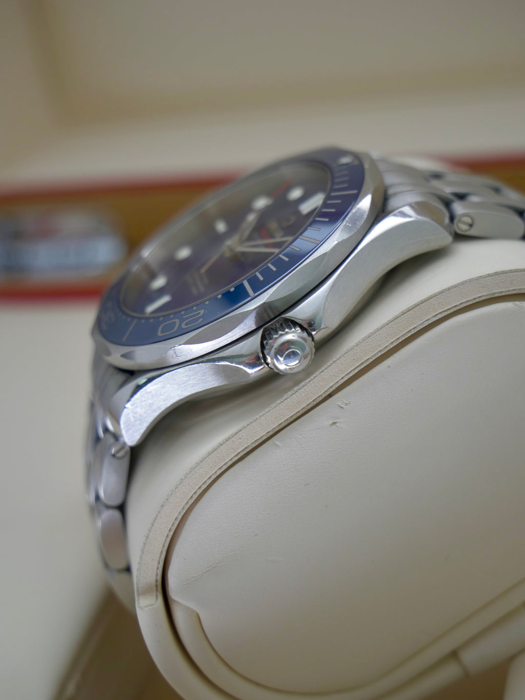 Omega Seamaster 300m