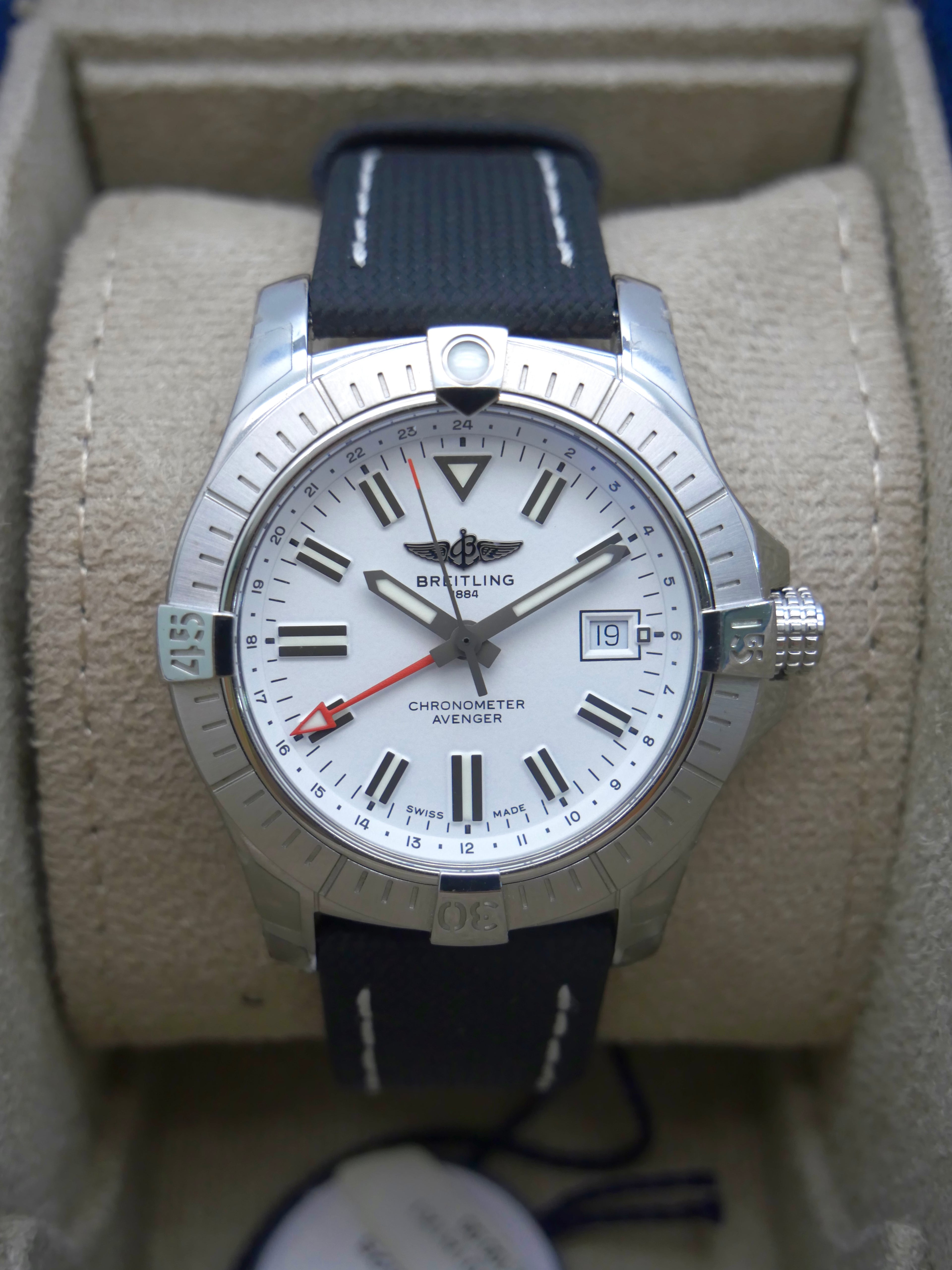 Breitling Avenger