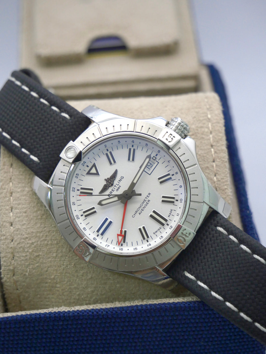 Breitling Avenger