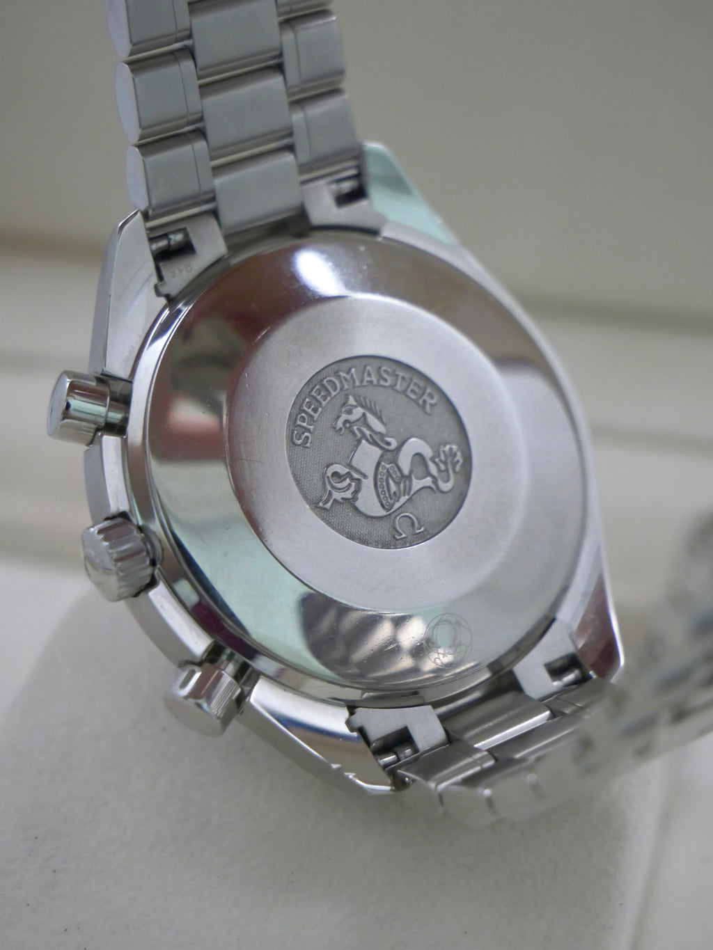 Omega Speedmaster Reduced Safira
