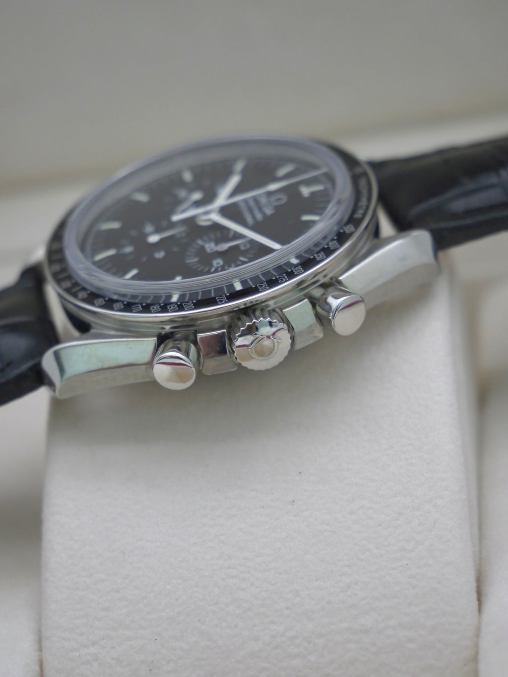 Omega Speedmaster Professional