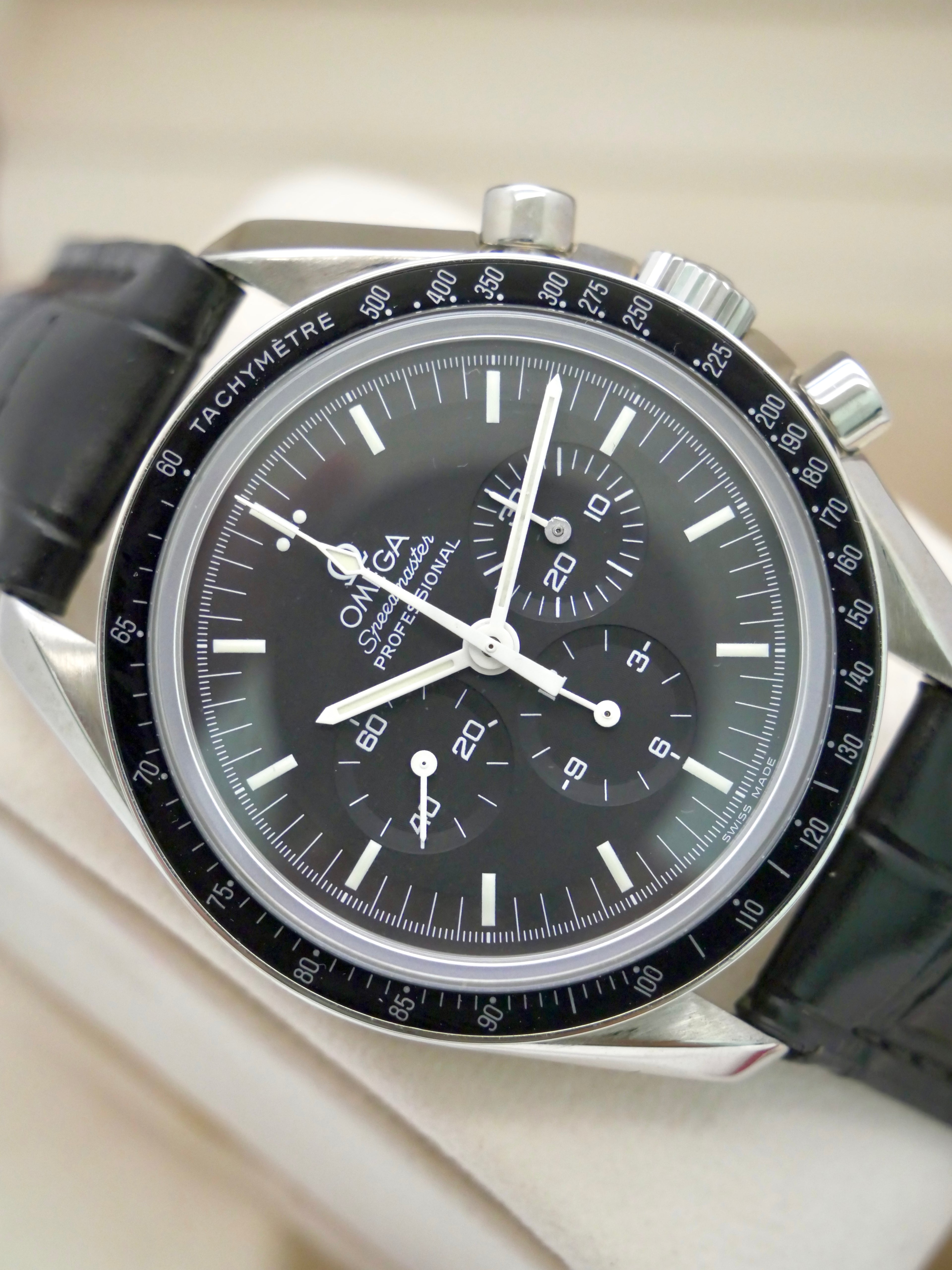 Omega Speedmaster Professional