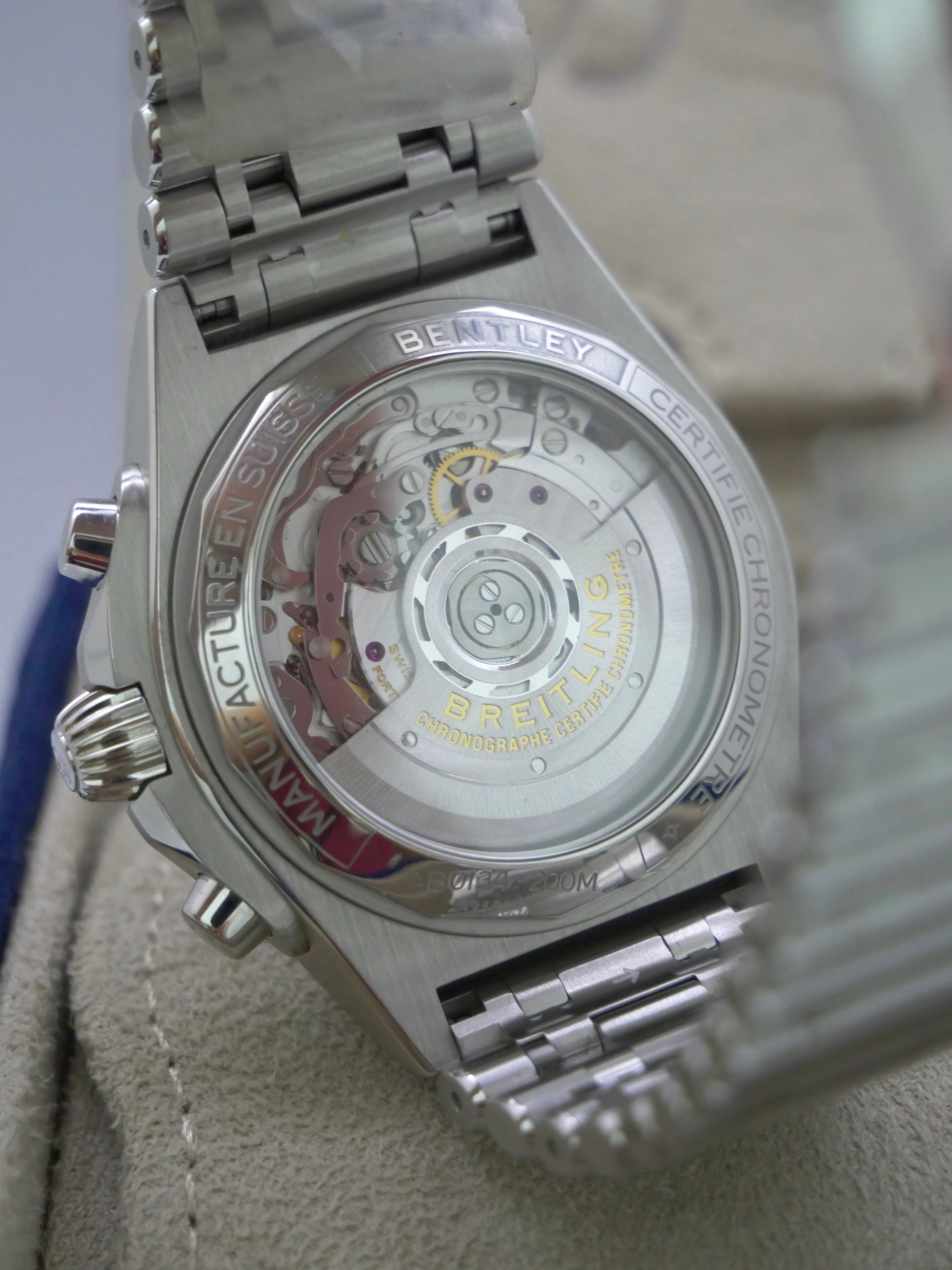 Breitling B01
