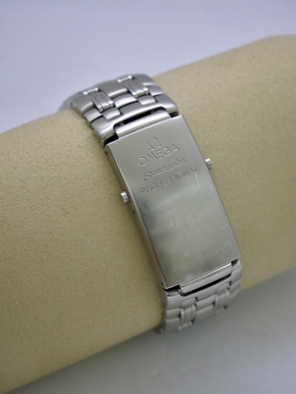 Omega Seamaster 300m