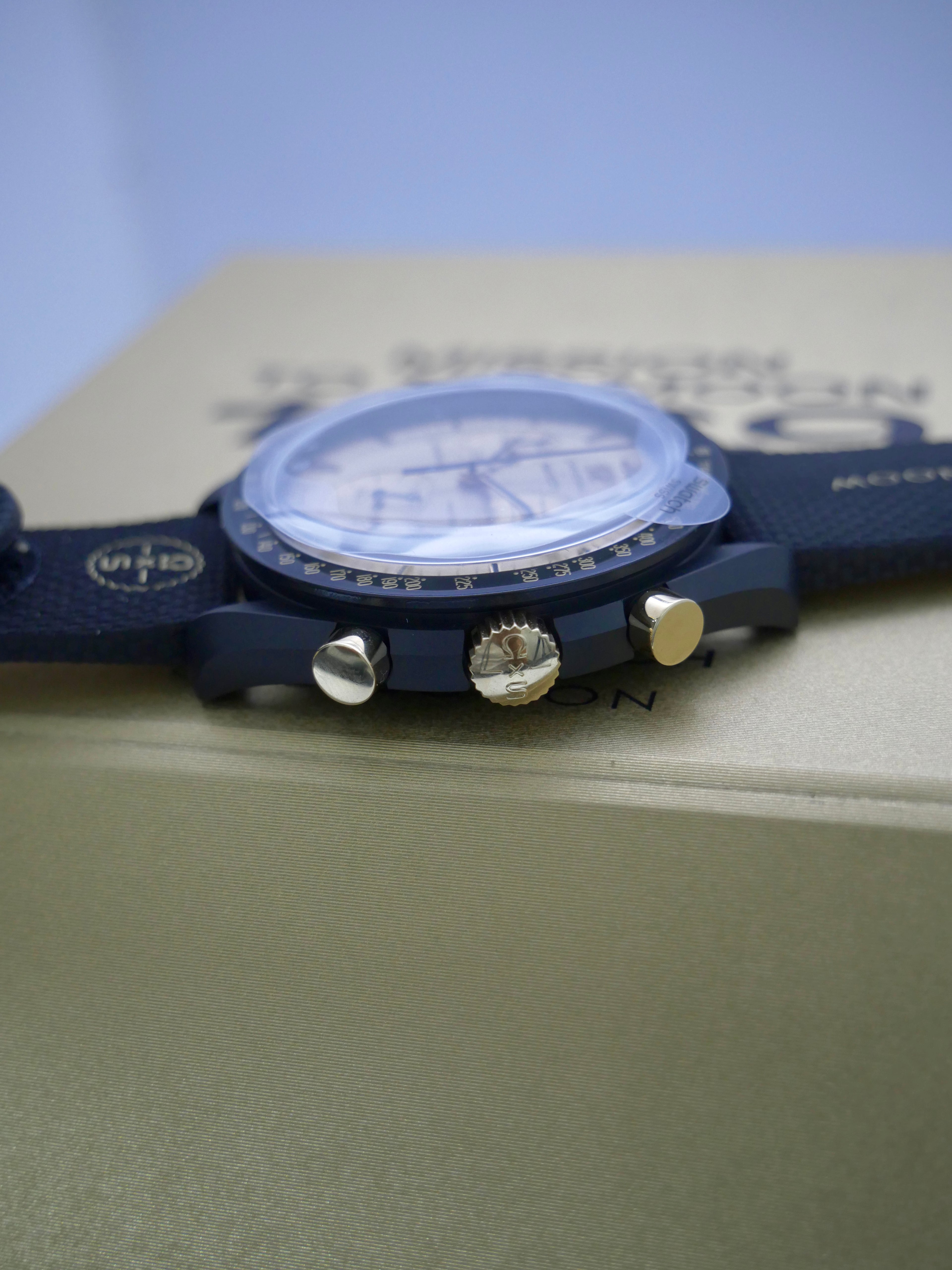 Omega x Swatch Moonswatch