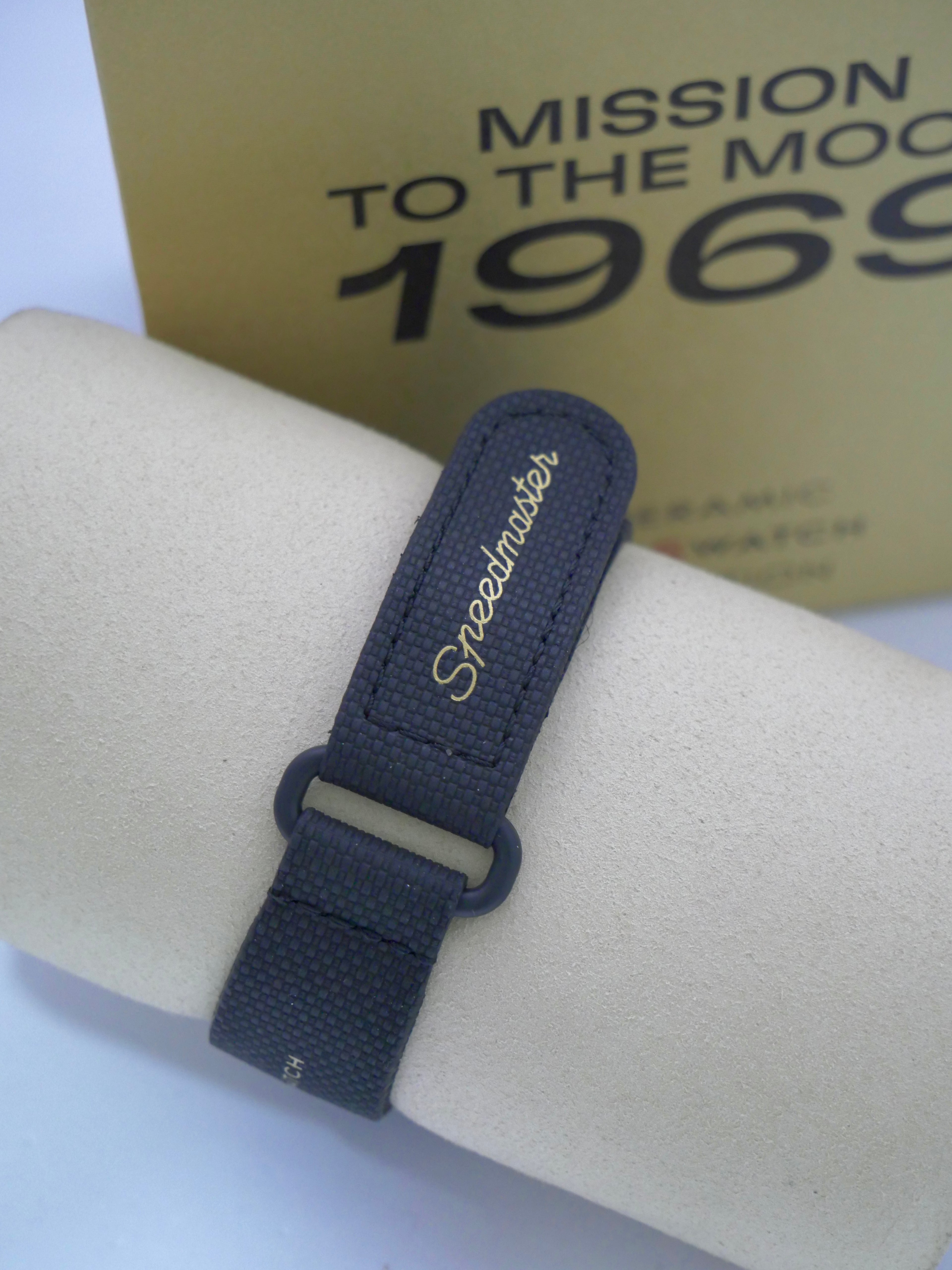 Omega x Swatch Moonswatch