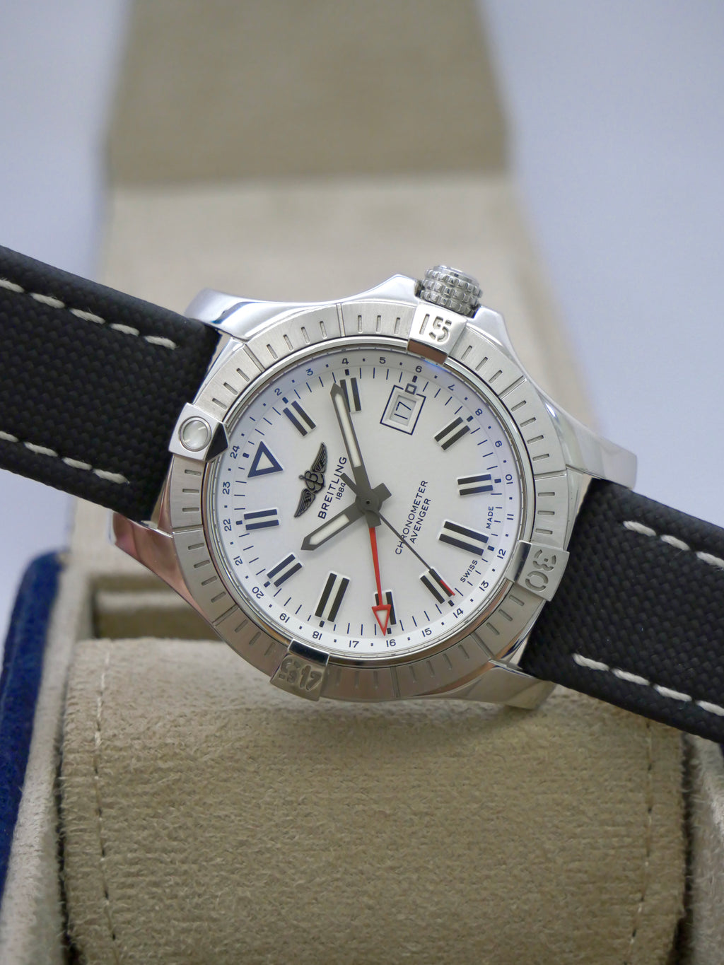 Breitling Avenger
