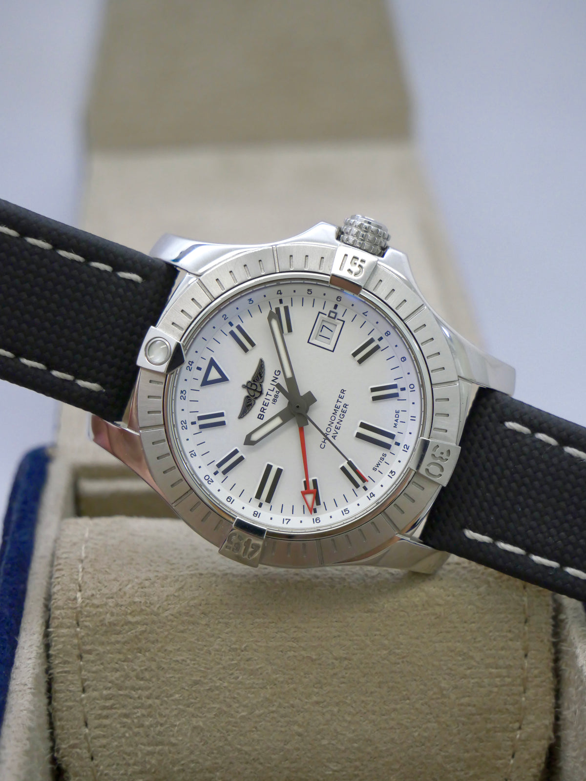 Breitling Avenger