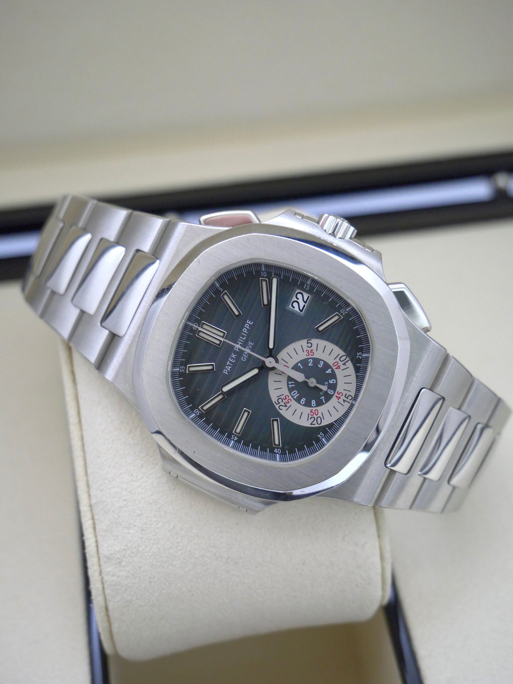 Patek Philippe Nautilus Chrono