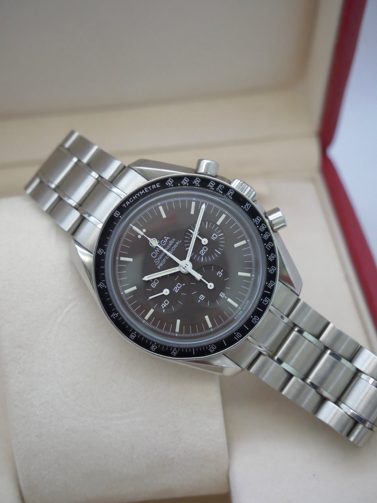 Omega Speedmaster Professional