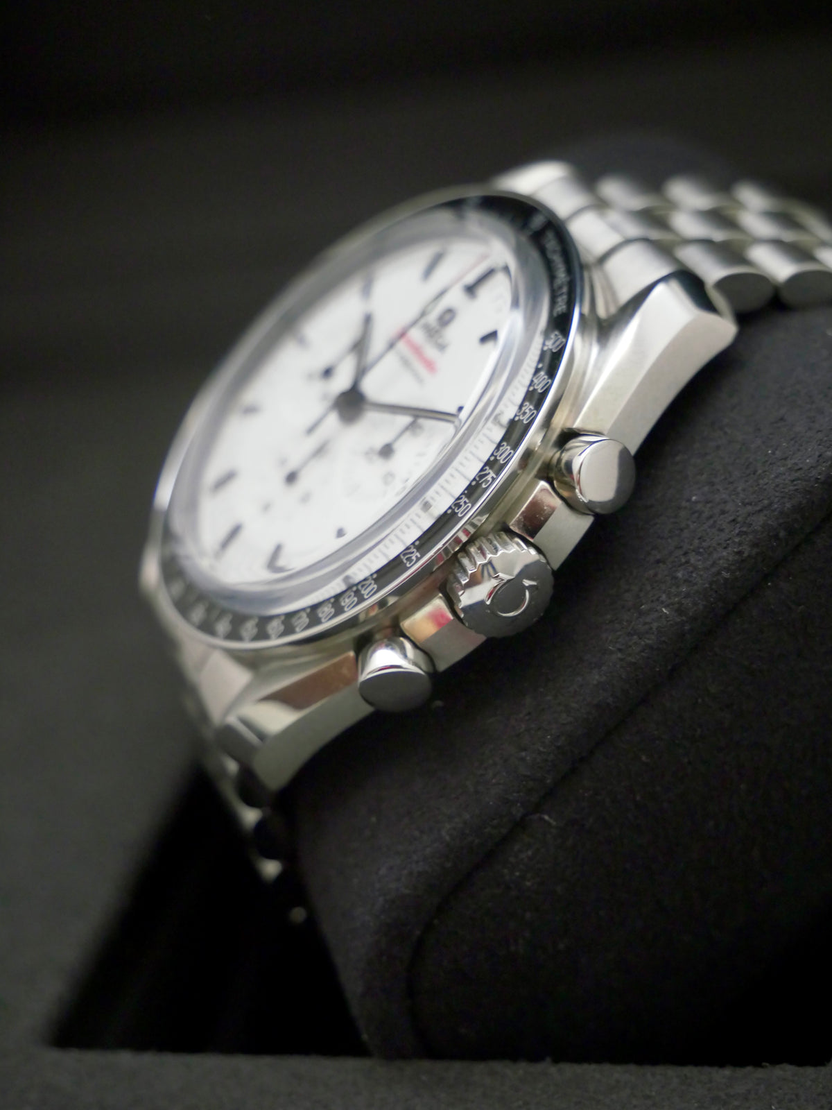 Omega Speedmaster Professional