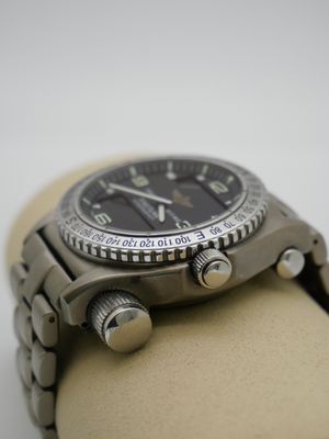 Breitling Emergency