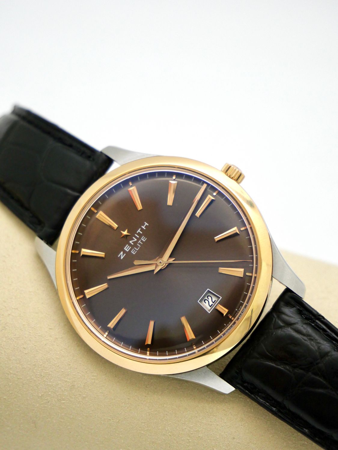 Zenith Captain Central Second