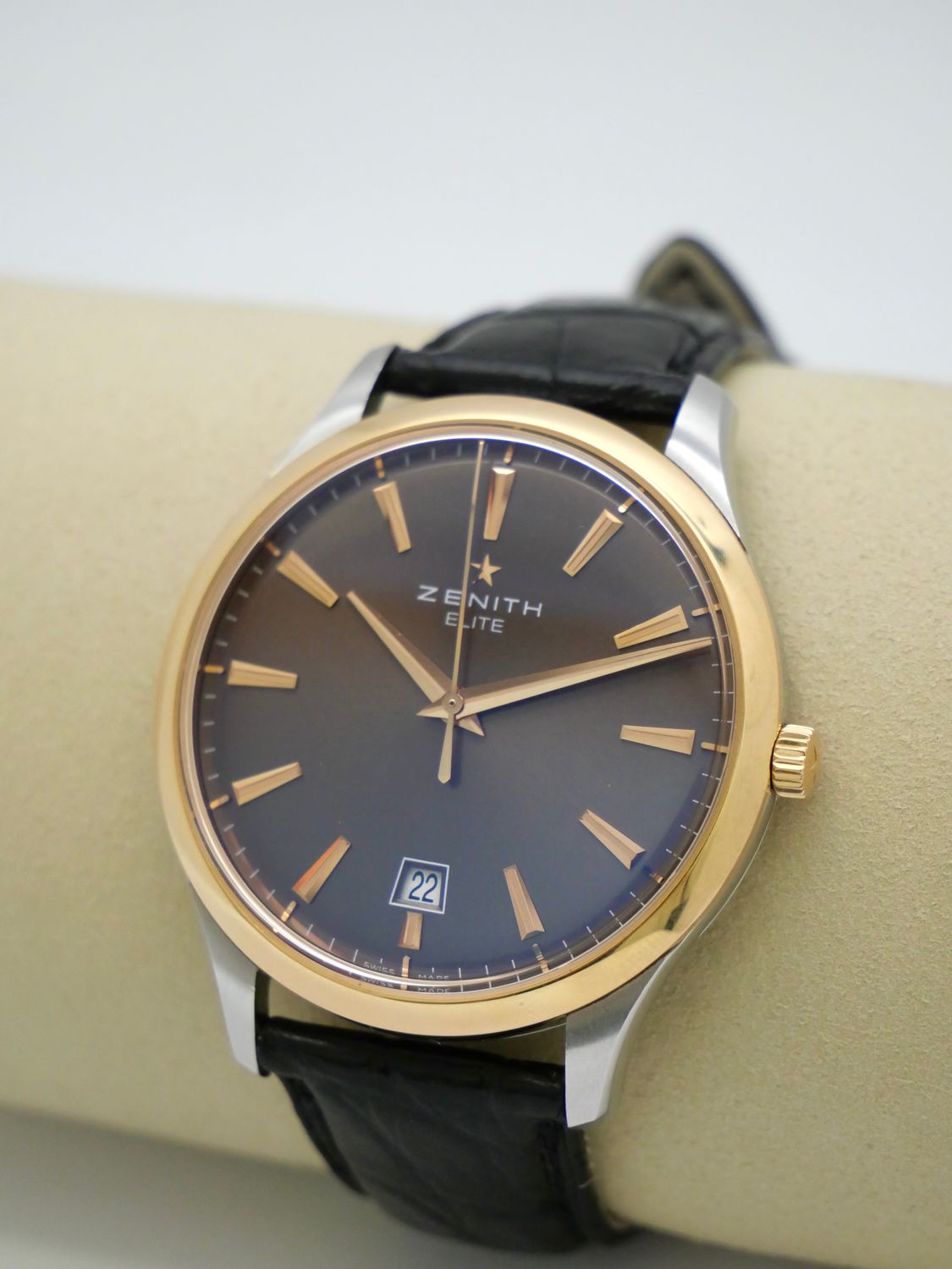 Zenith Captain Central Second