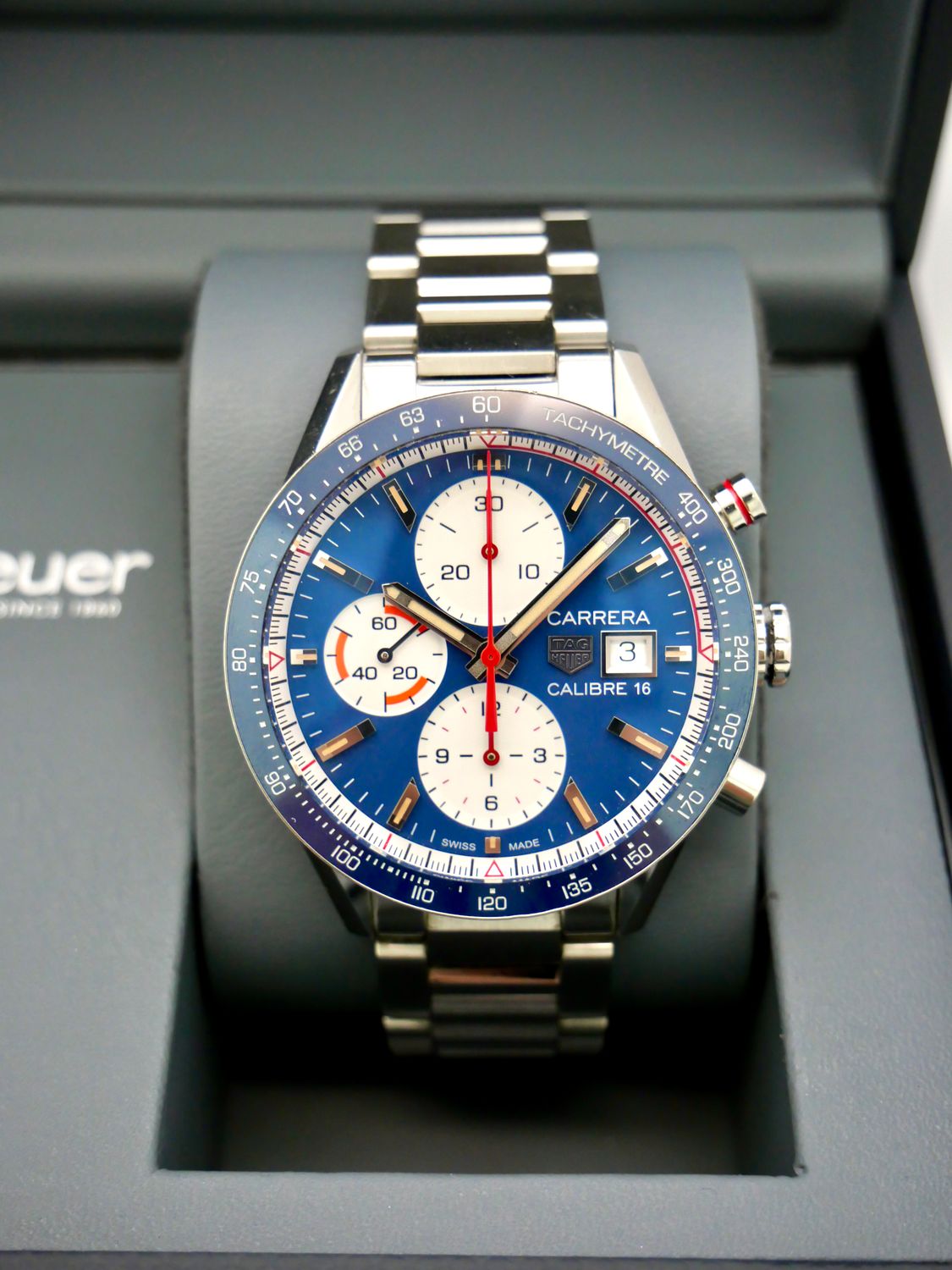 Tag Heuer Carrera