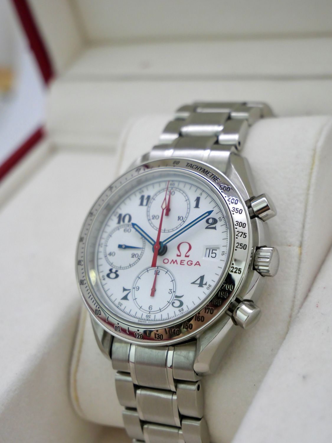 Omega Speedmaster Date