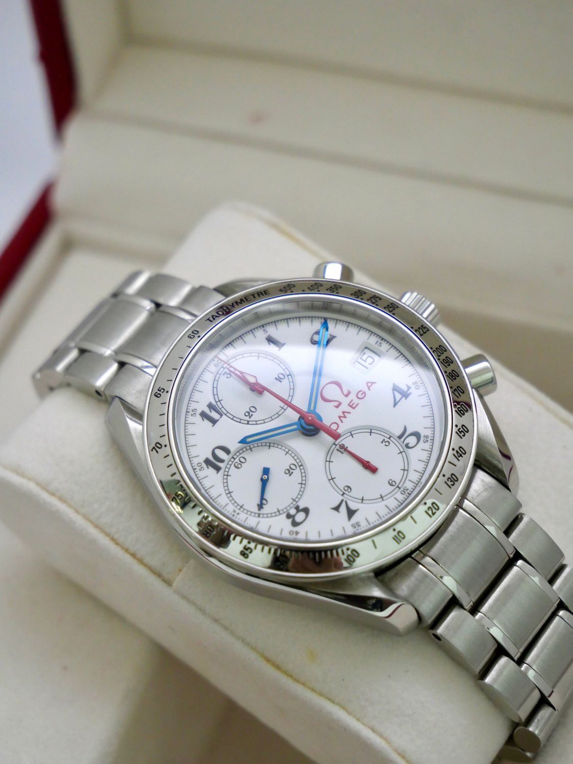 Omega Speedmaster Date