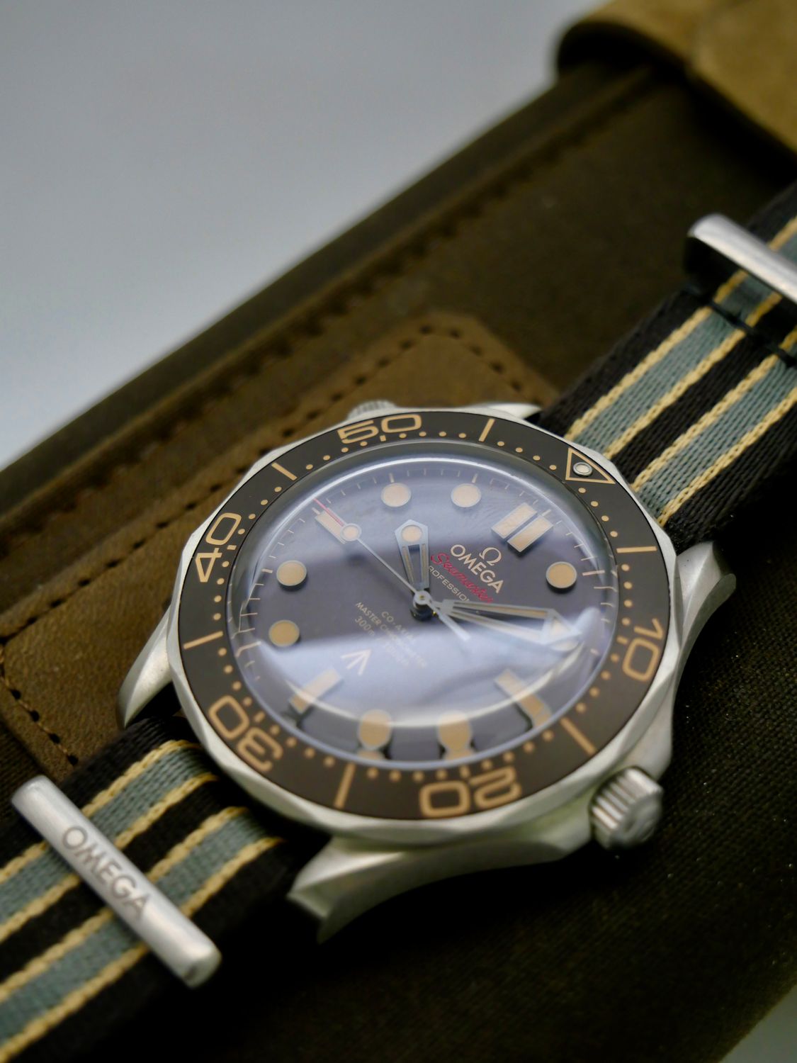 Omega Seamaster 300m 007