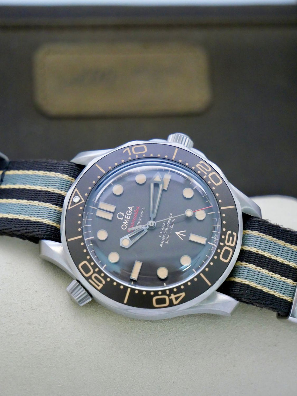 Omega Seamaster 300m 007